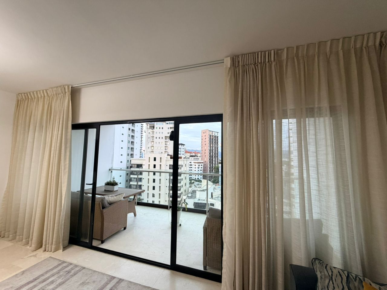 ???? APARTAMENTO AMUEBLADO DE LUJO EN RENTA  TORRE LA TRINITARIA Foto 7304786-9.jpg
