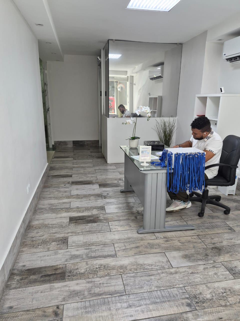 ALQUILER DE LOCAL COMERCIAL EN GAZCUE Foto 7304885-10.jpg