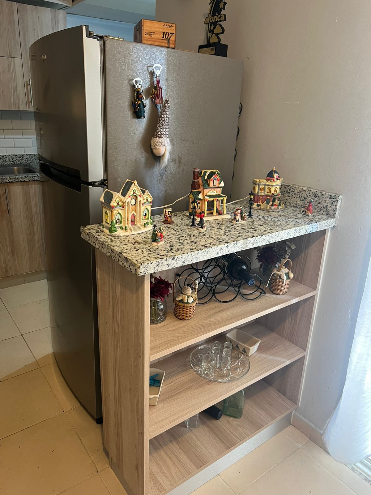 Se vende apartamento remodelado en Residencial Carmen Renata 3 Pantoja Foto 7304891-3.jpg