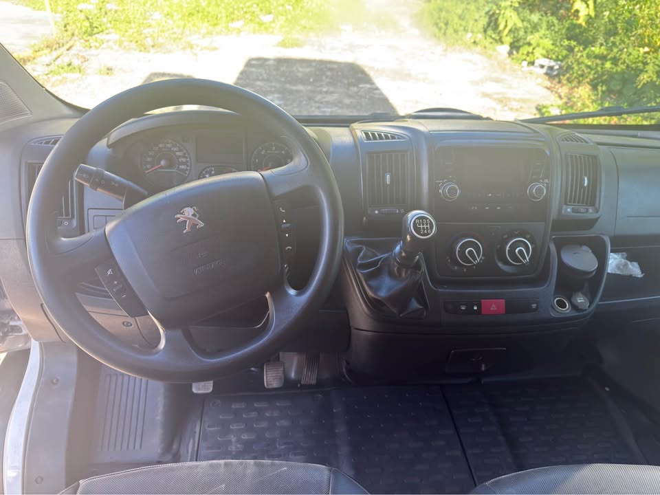 Peugeot Boxer 2020 Foto 7304911-7.jpg