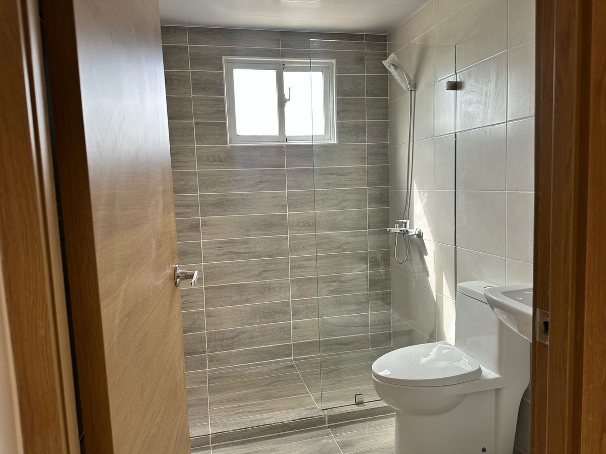 Apartamento en venta en Brisas de Colinas de 3 habitaciones  Foto 7305042-13.jpg