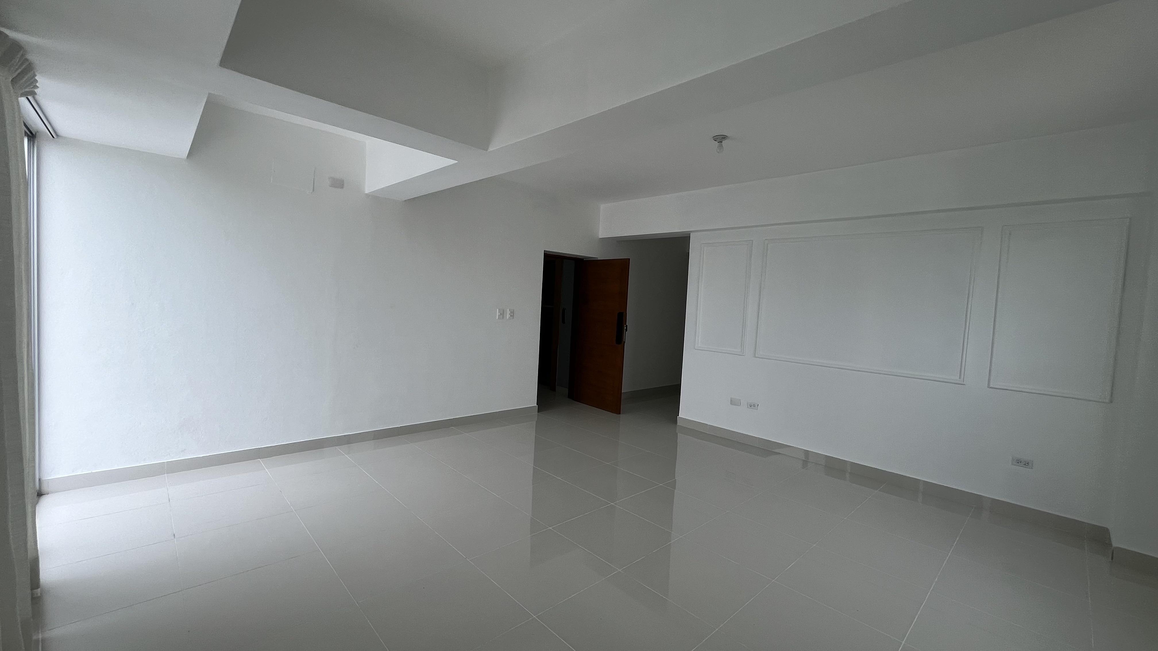 Apartamento en alquiler en Bella Vista de 3 habitaciones Foto 7305071-14.jpg