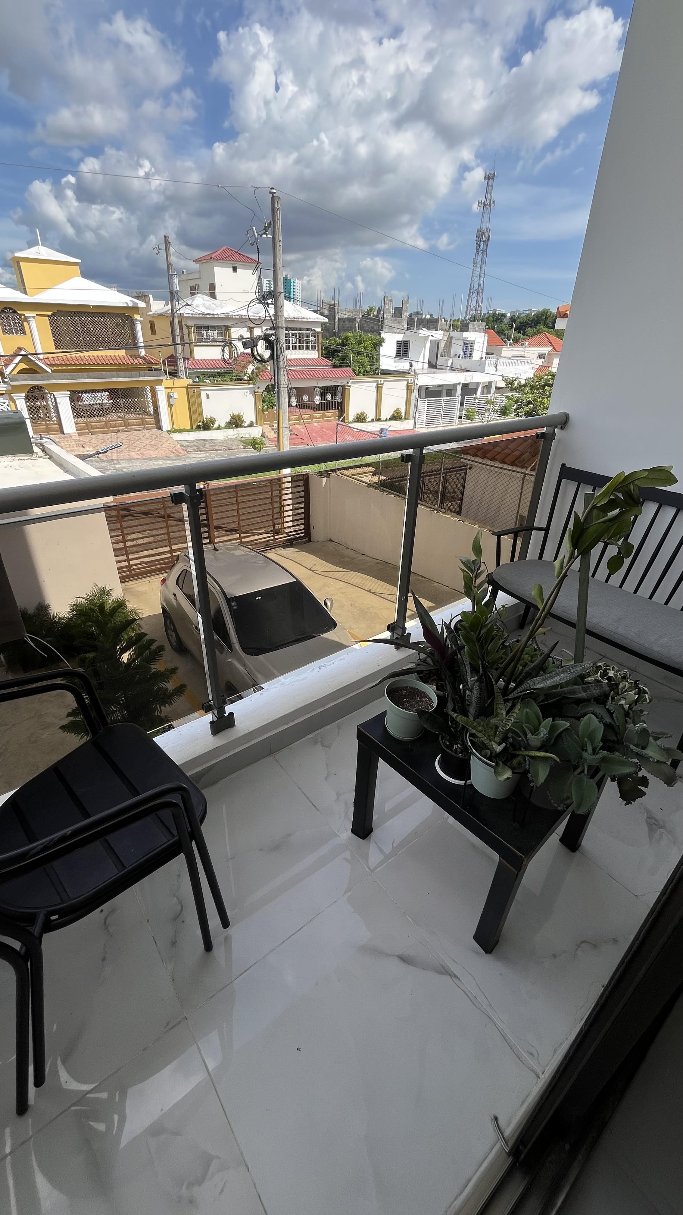 Apartamento en venta y alquiler en la Jacobo Majluta de 3 habitaciones Foto 7305084-1.jpg
