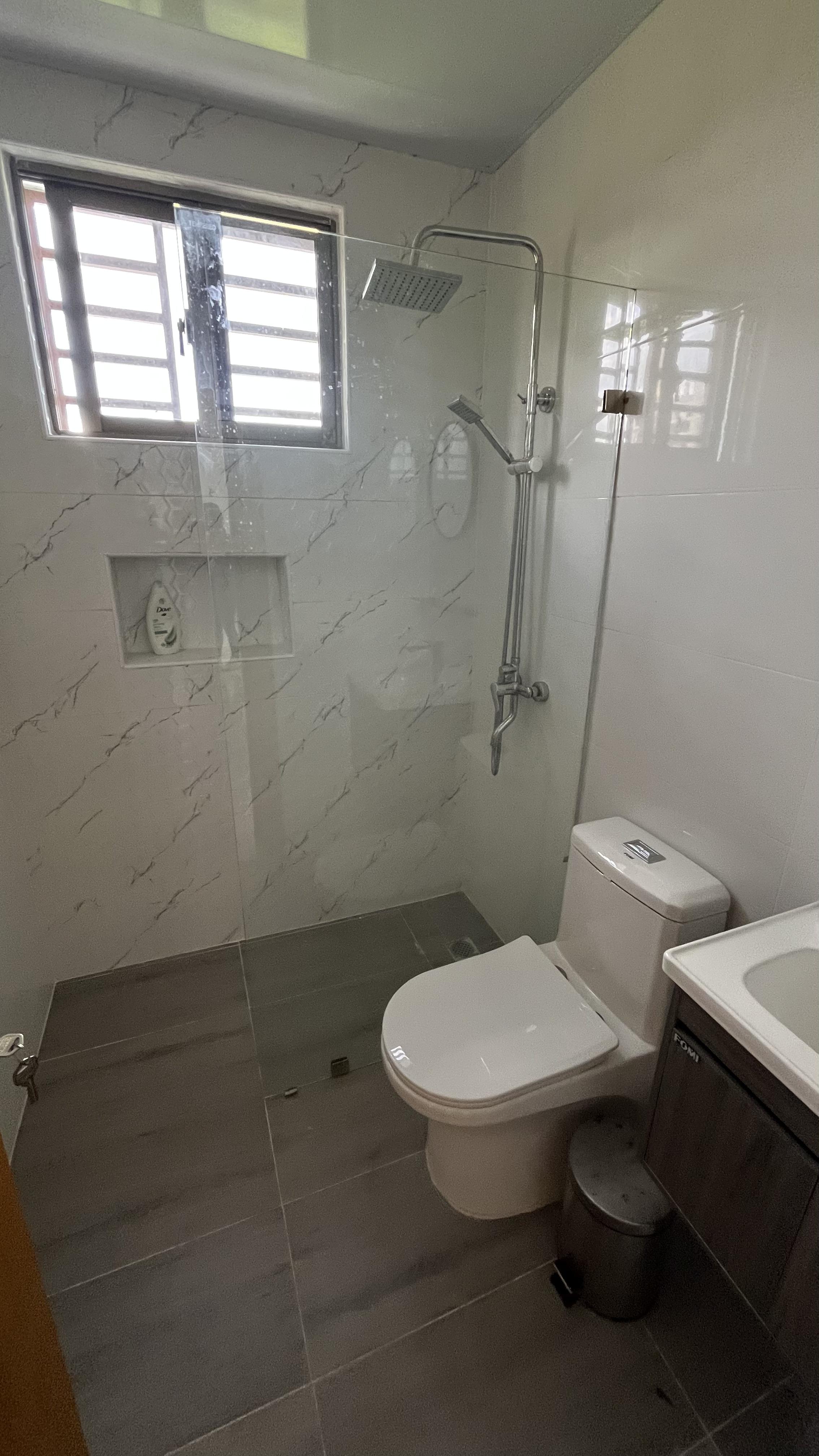 Apartamento en venta y alquiler en la Jacobo Majluta de 3 habitaciones Foto 7305085-12.jpg