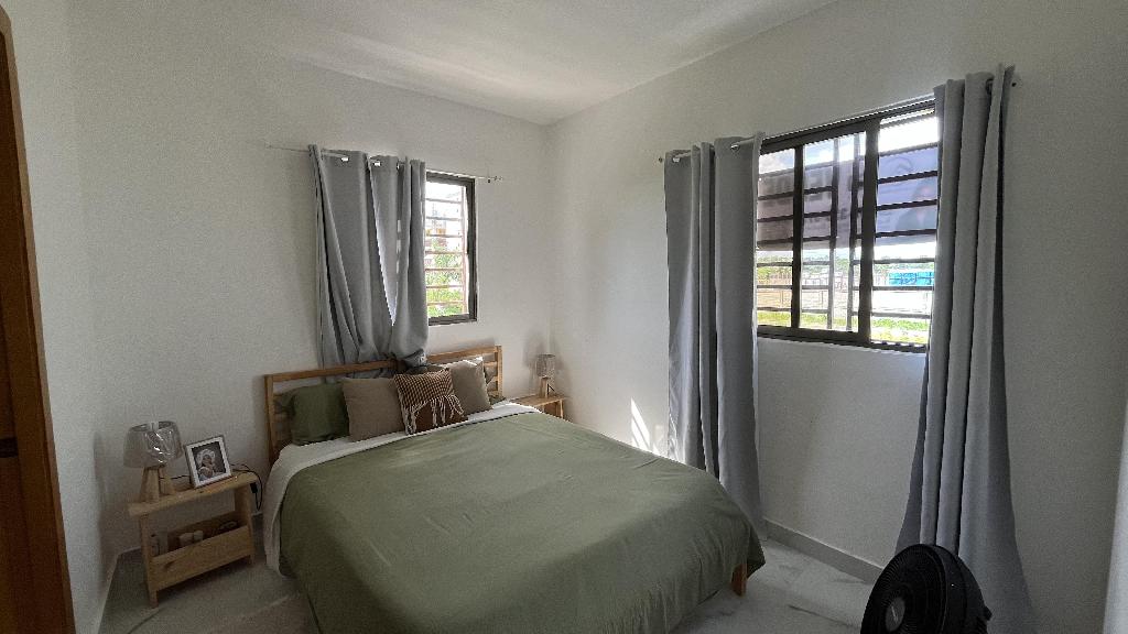 Apartamento en venta y alquiler en la Jacobo Majluta de 3 habitaciones Foto 7305085-2.jpg
