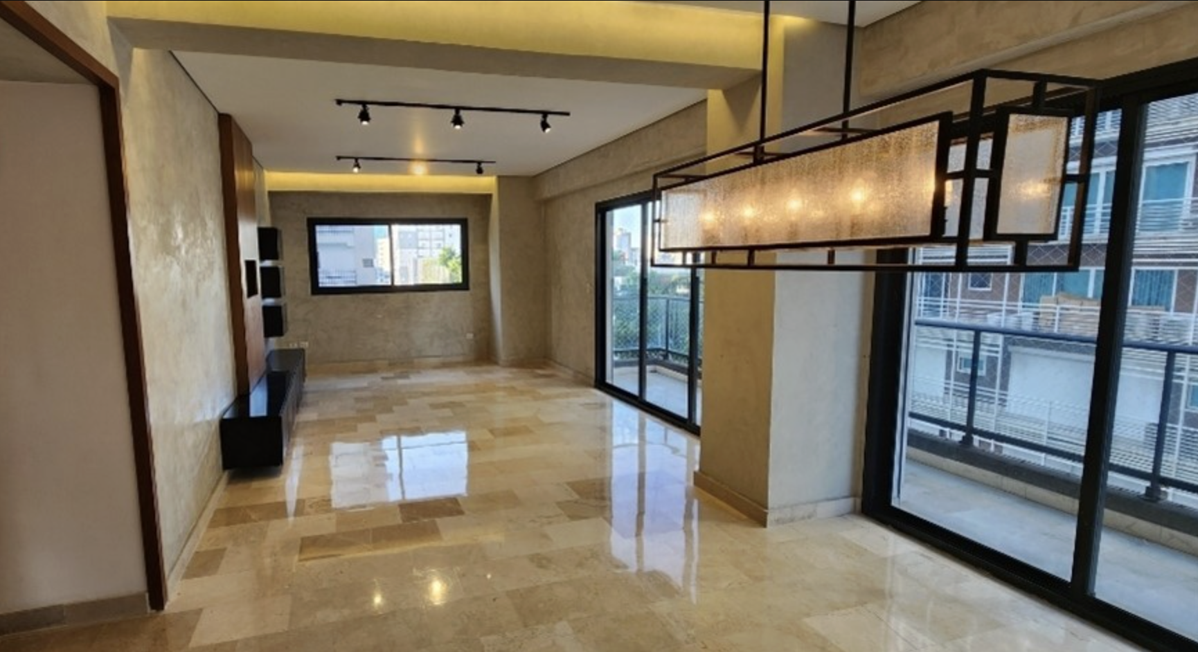 Apartamento en venta en Naco de 3 habitaciones  Foto 7305187-1.jpg