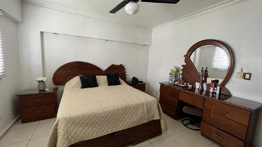 Apartamento en venta en Bella Vista de 3 habitaciones con terraza Foto 7305215-2.jpg