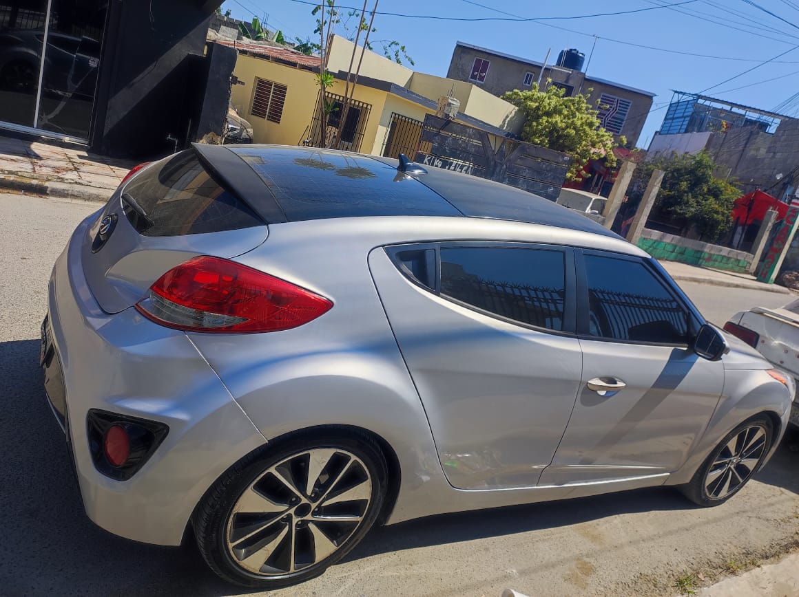Hyundai Veloster 2012 Foto 7305513-4.jpg