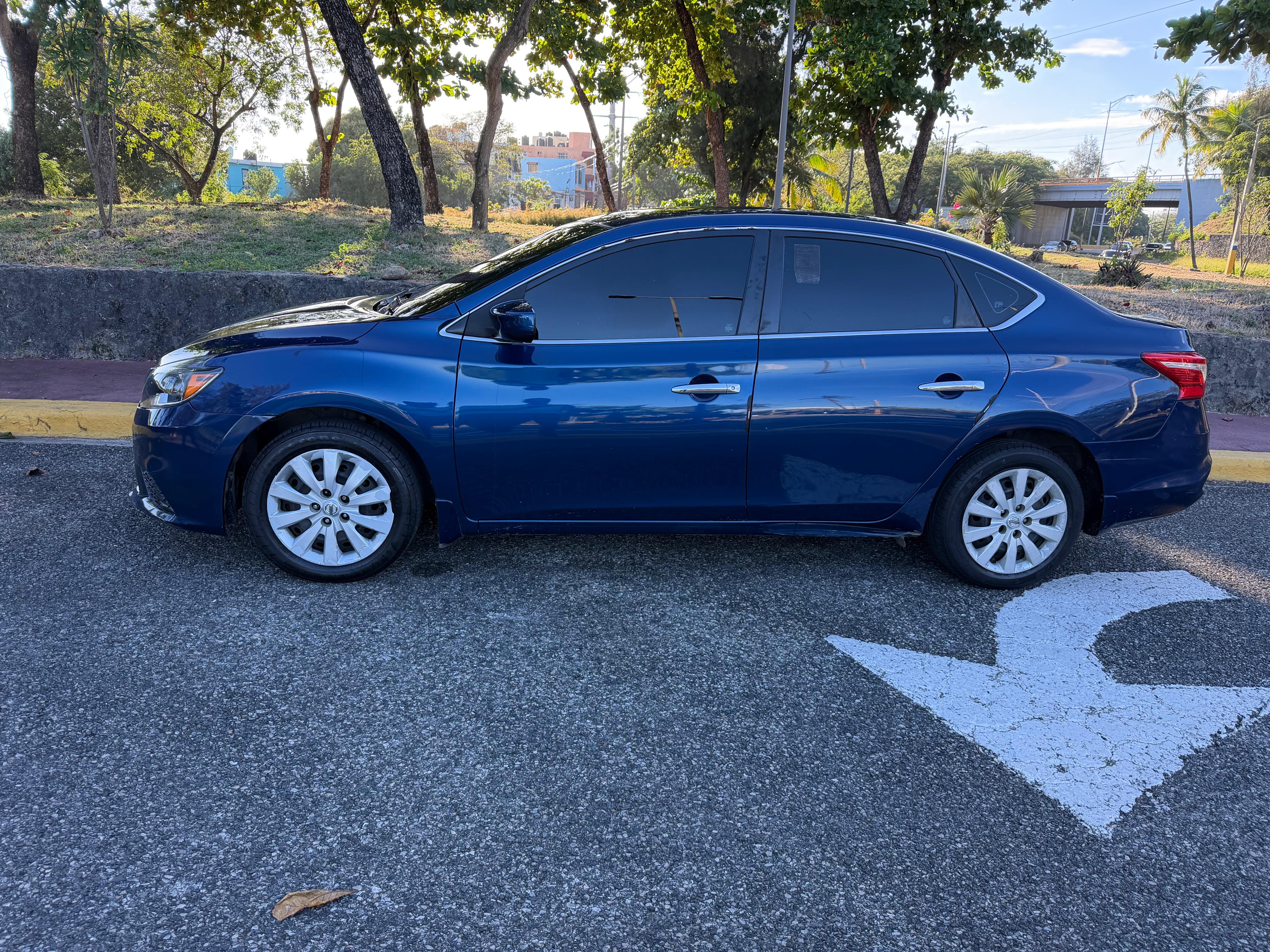 Nissan Sentra S 2019 bien cuidado Foto 7305518-3.jpg
