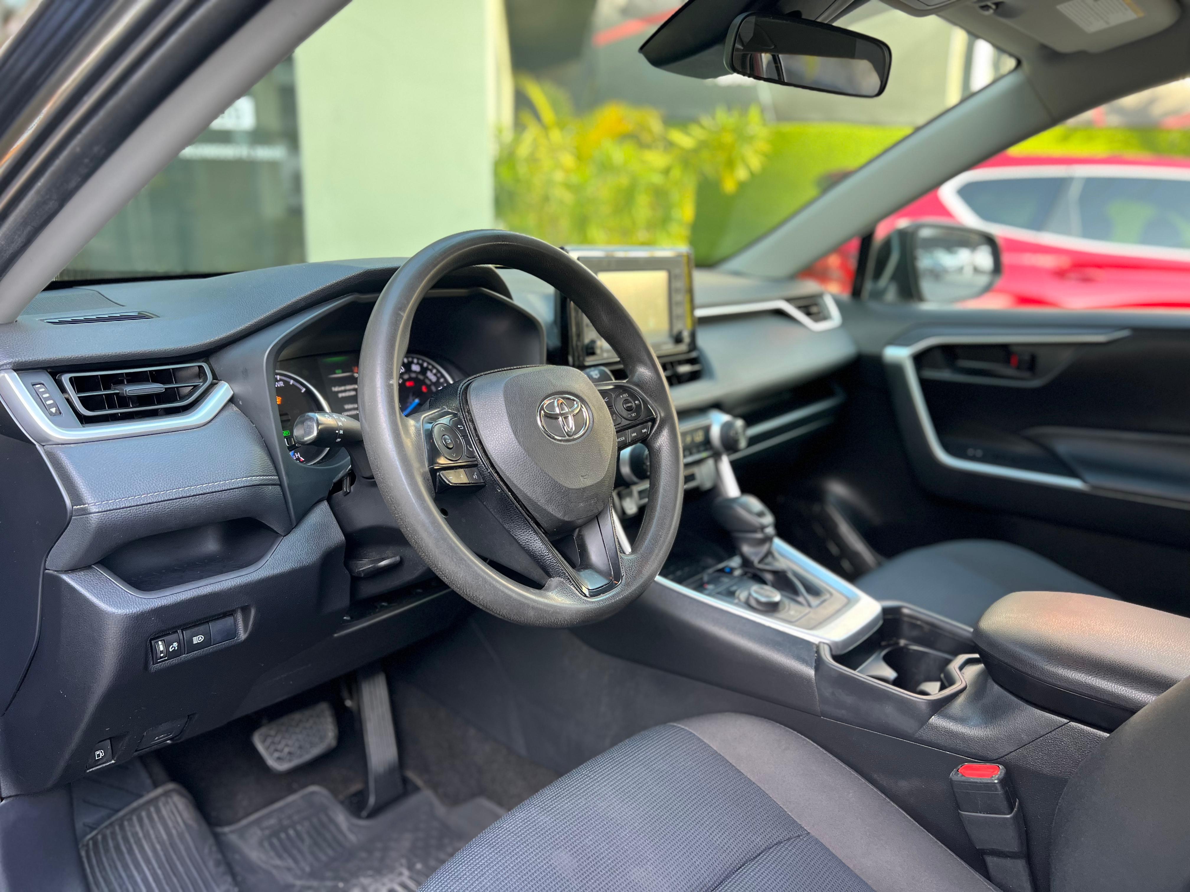 TOYOTA RAV4 LE HIBRIDO 2020 en Santo Domingo DN Foto 7305548-8.jpg
