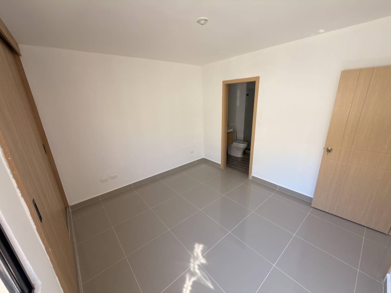 Residencial Emil – Apartamentos de 2 Habitaciones en Los Corales SDE Foto 7305644-9.jpg