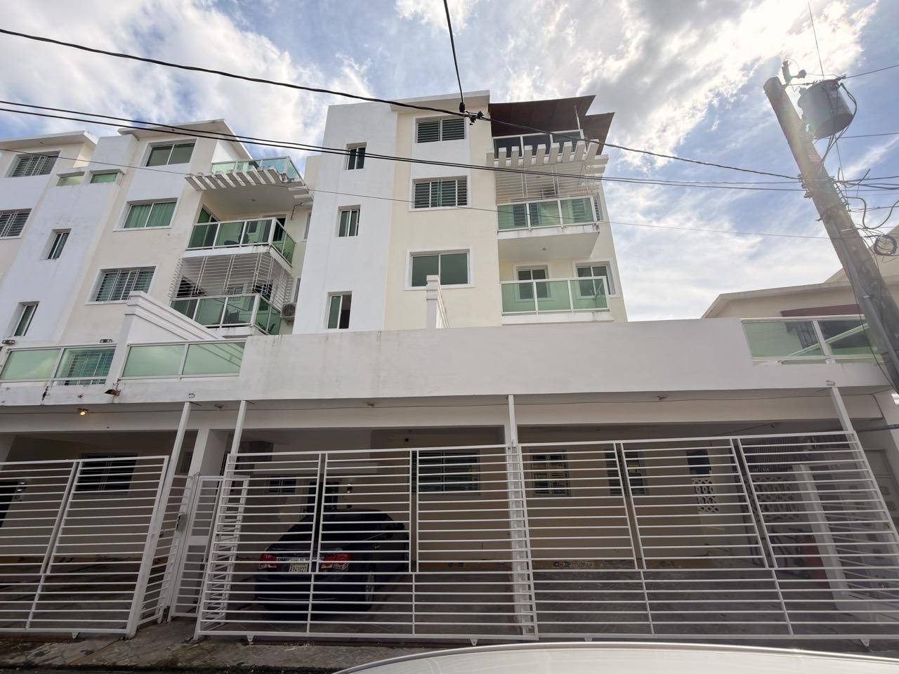 Residencial Nuevo Amanecer – Modernidad y Entrega Inmediata en San Isi Foto 7305647-3.jpg