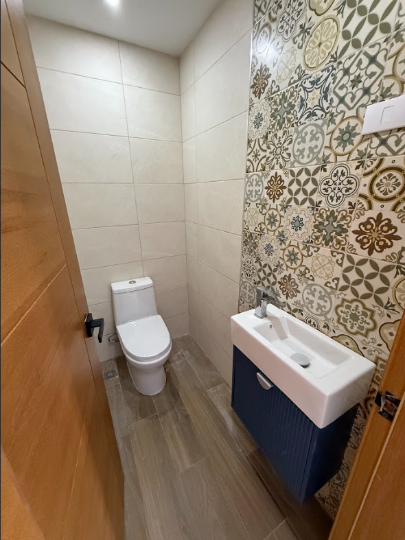 Venta de apartamento de 2 habitaciones en torre familiar Foto 7305649-12.jpg