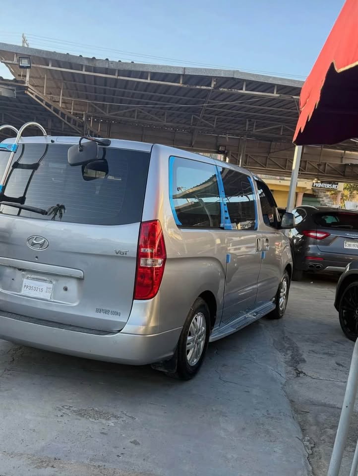 Hyundai Grand Starex 2020 - DIESEL - 12 PASAJEROS  Foto 7305653-2.jpg