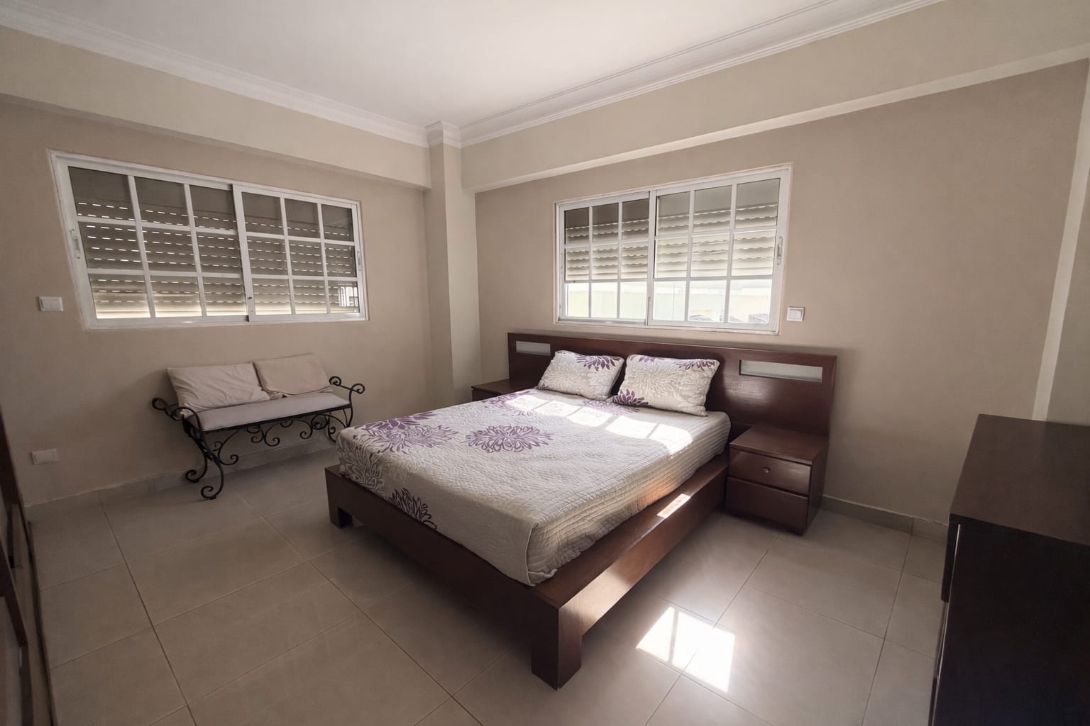 Apartamento de 3 Habitaciones  Estudio Próximo al Mirador Sur  154.35  Foto 7305701-11.jpg
