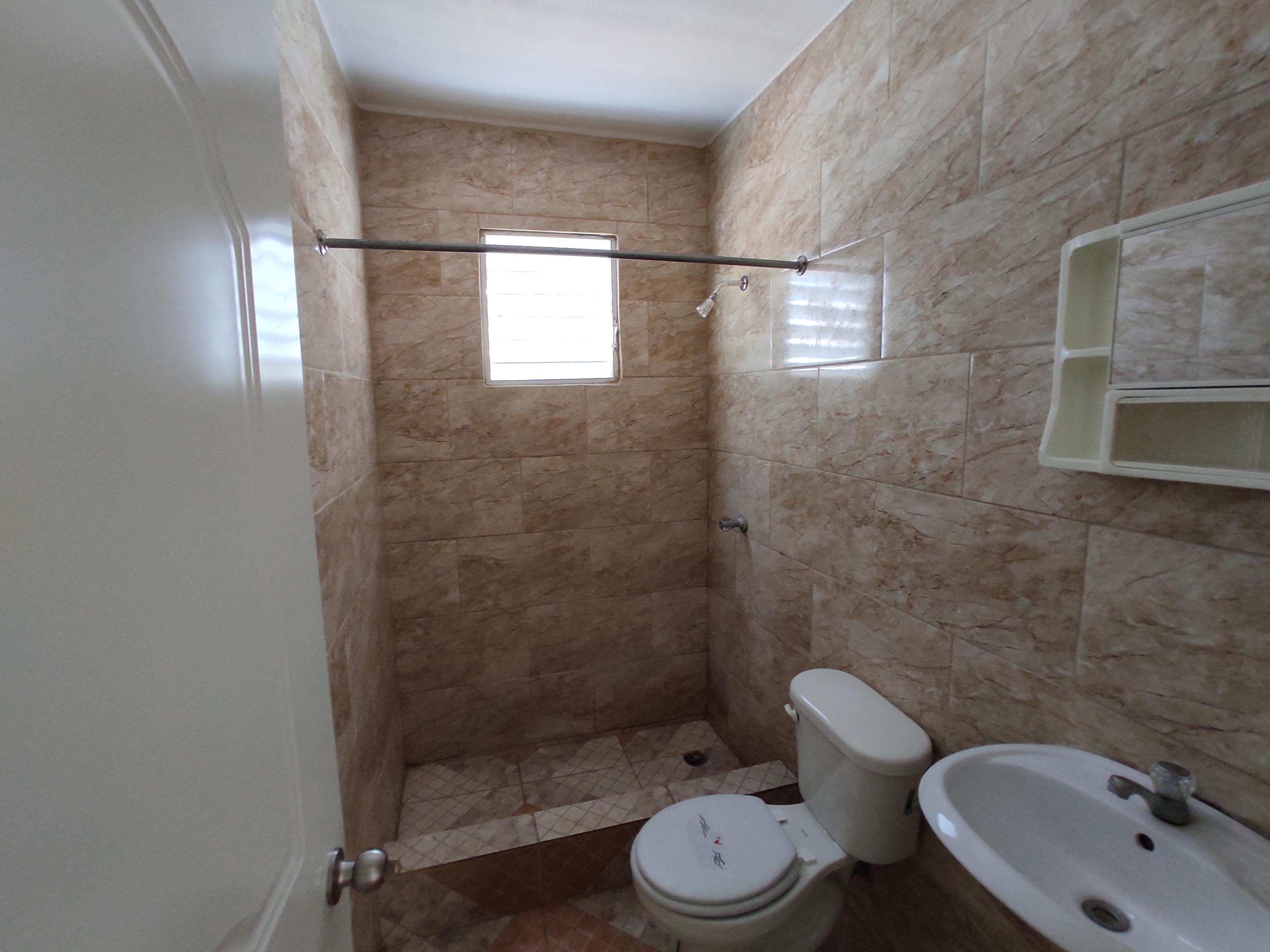 Apartamento próximo a la universidad UAPA  Foto 7305767-7.jpg