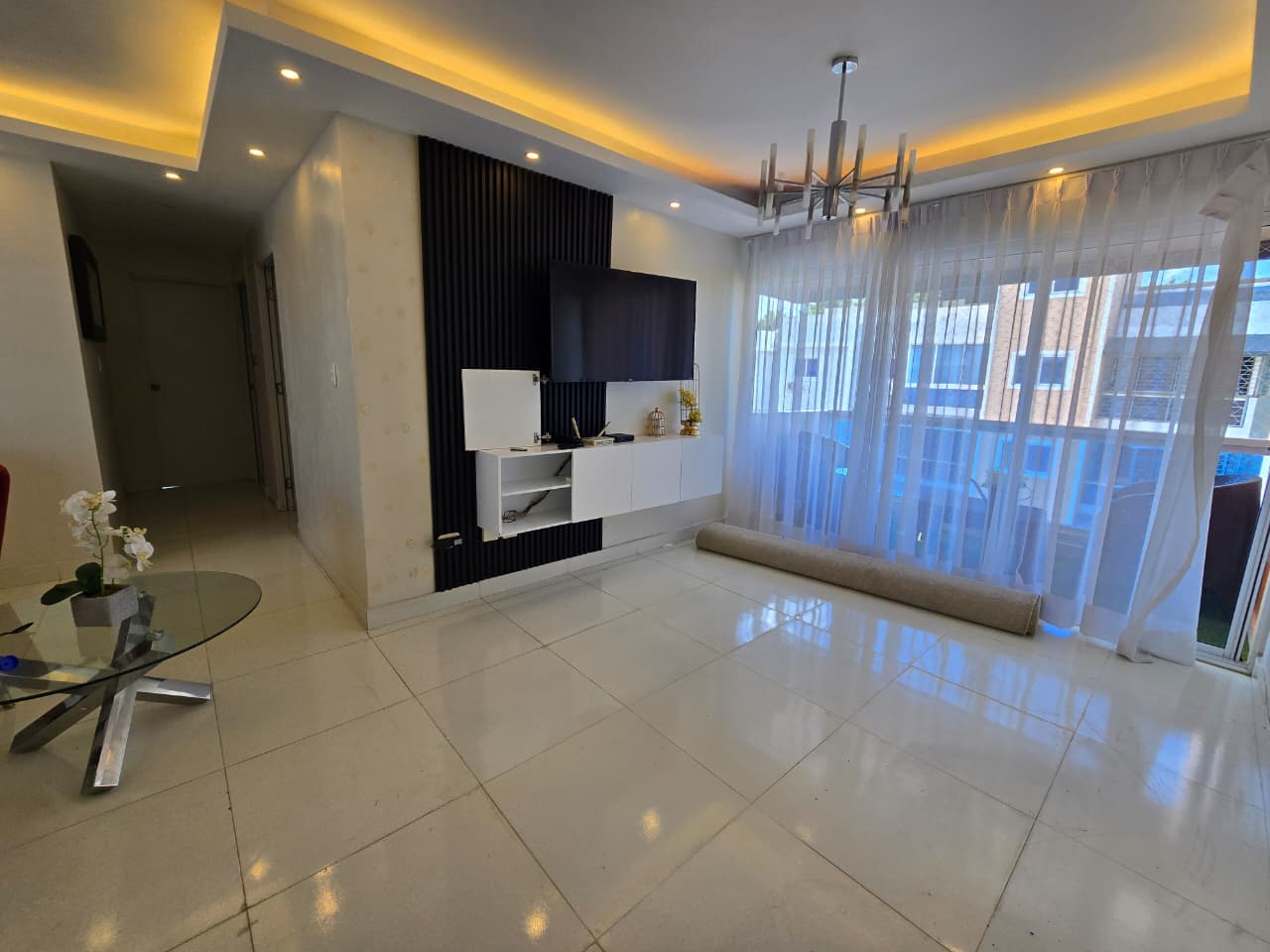 Apartamento con Terraza en Villas Naco Km 13 Autopista Duarte Foto 7305768-10.jpg