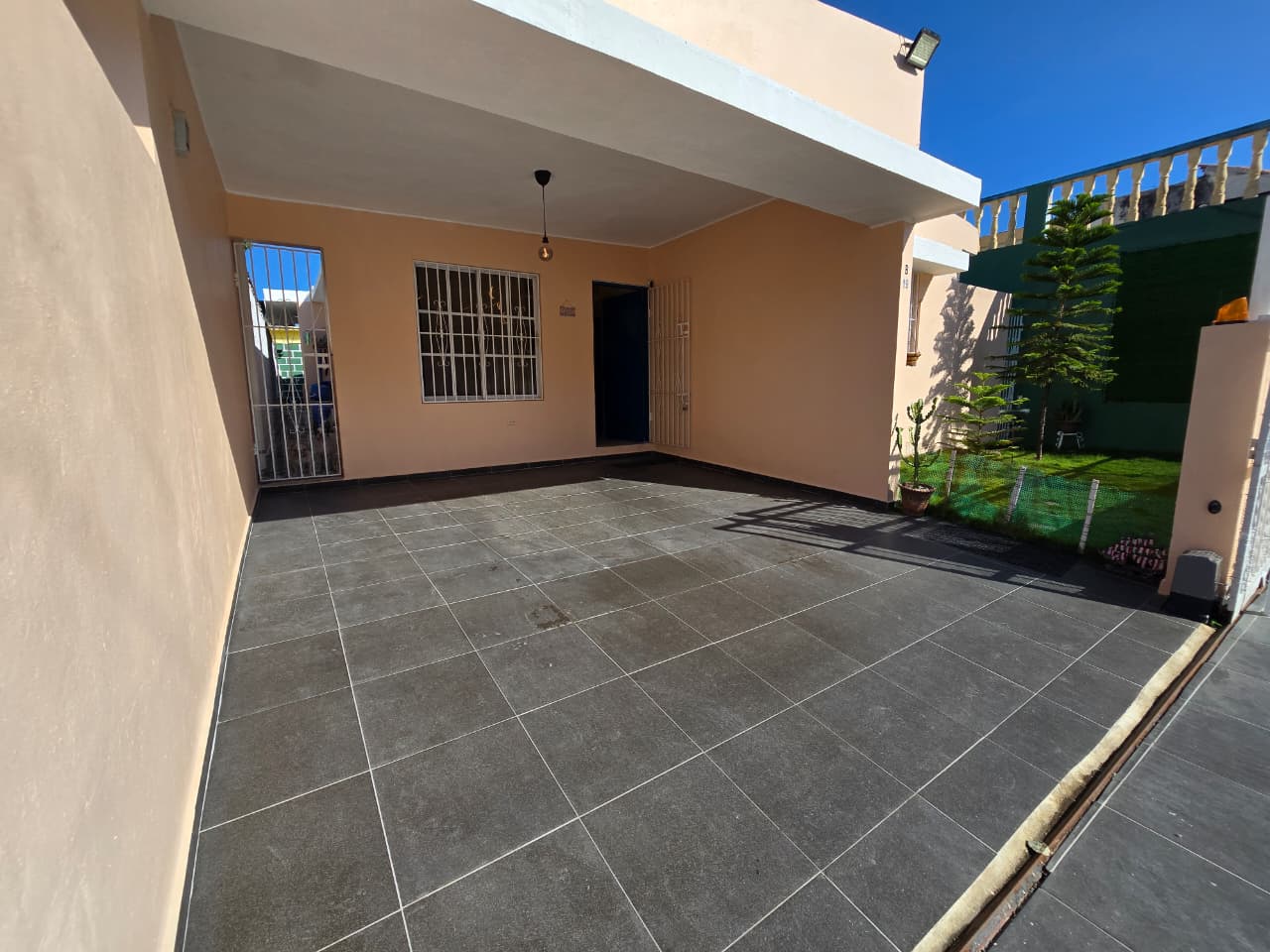 CASA TOTALMENTE REMODELADA AMUEBLADA Y EQUIPADA COMPLETA.   Foto 7305769-7.jpg