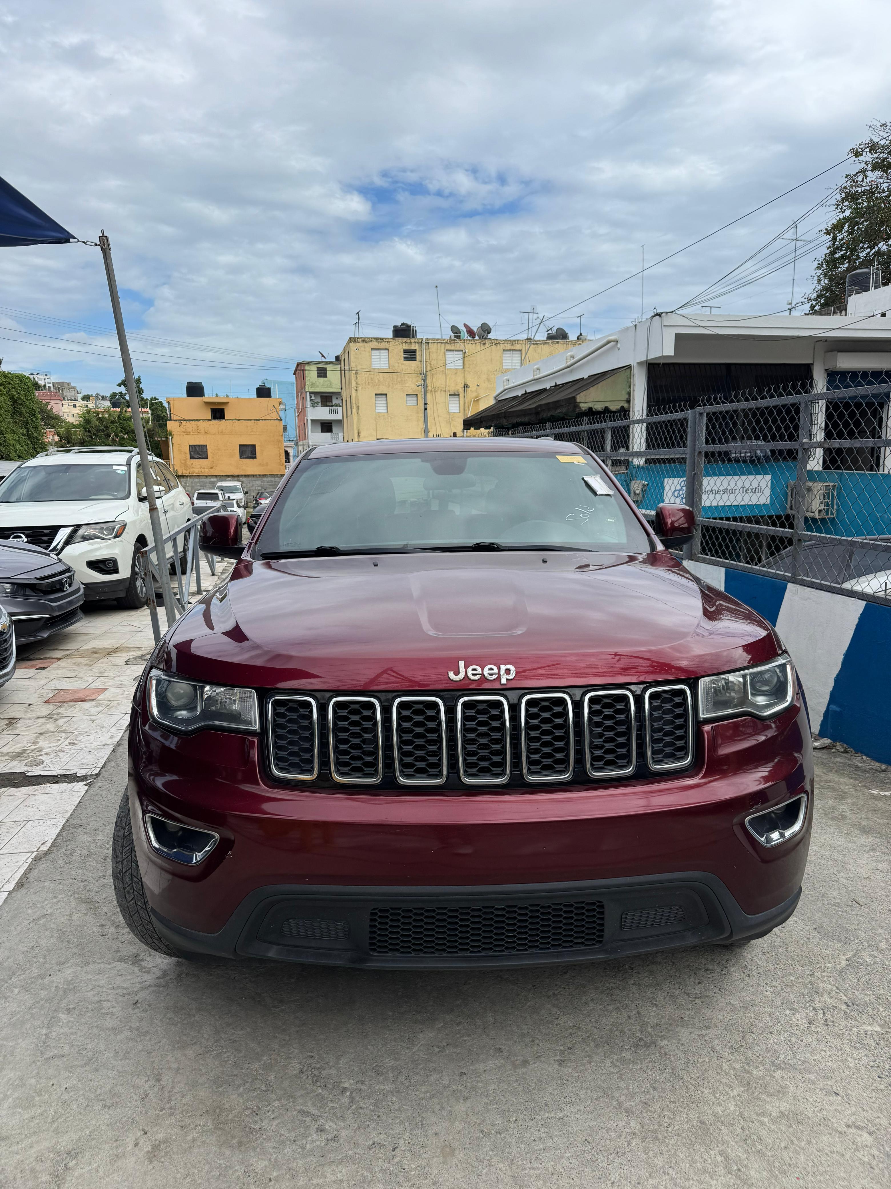 JEEP GRAND CHEROKEE en Santo Domingo Oeste Foto 7305847-3.jpg