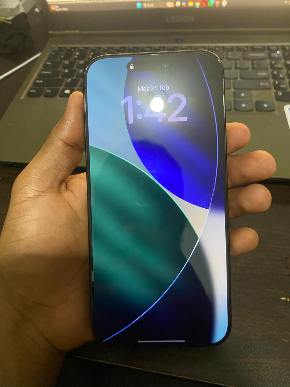 Iphone 16 pro max 256 GB Factory NUEVO en Santo Domingo Este Foto 7305851-1.jpg