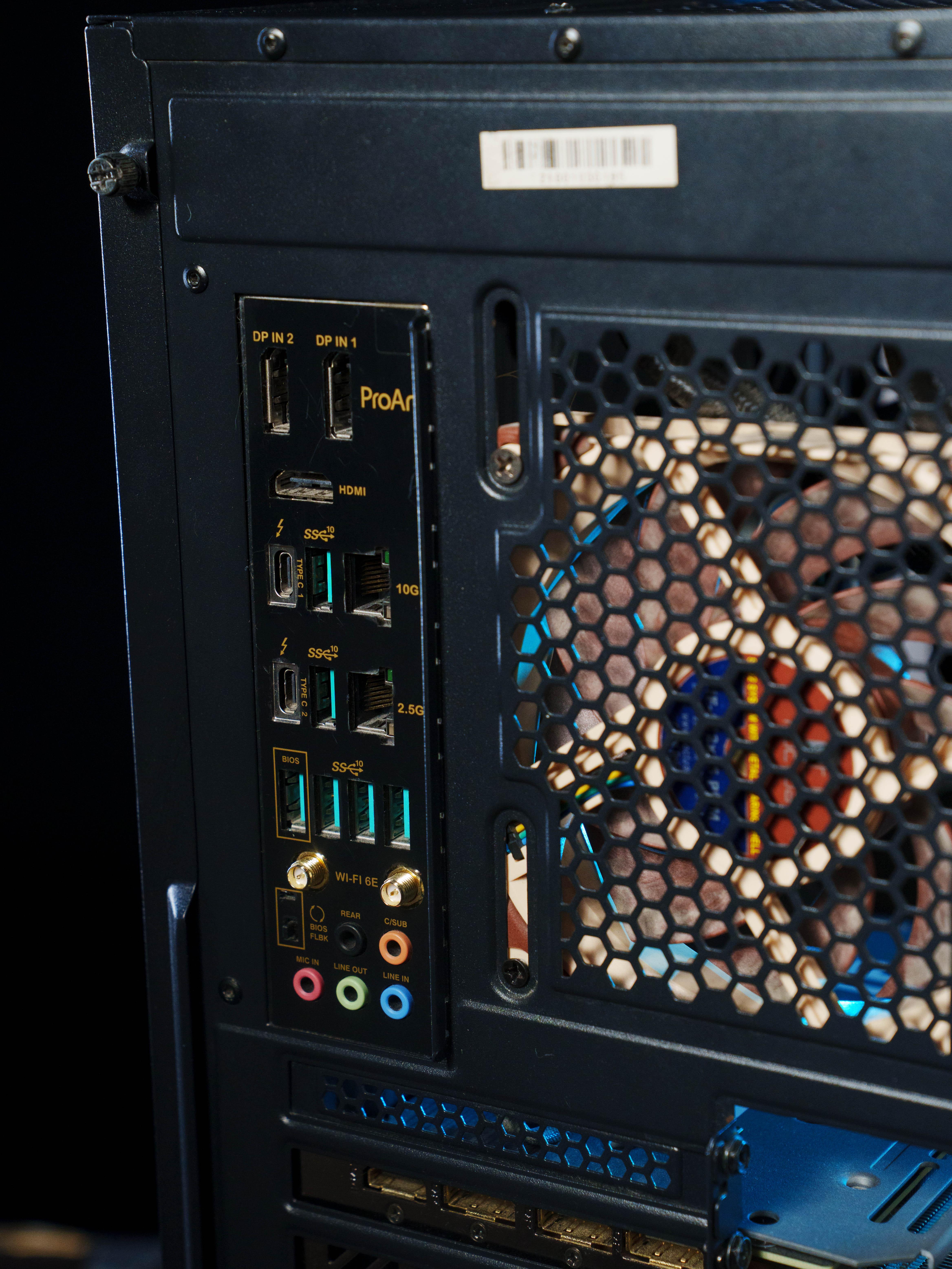 PC Alta Gama i9 13900K  RTX 4070 Ti Ideal edición 4K – Full Tower – Wi Foto 7305854-5.jpg