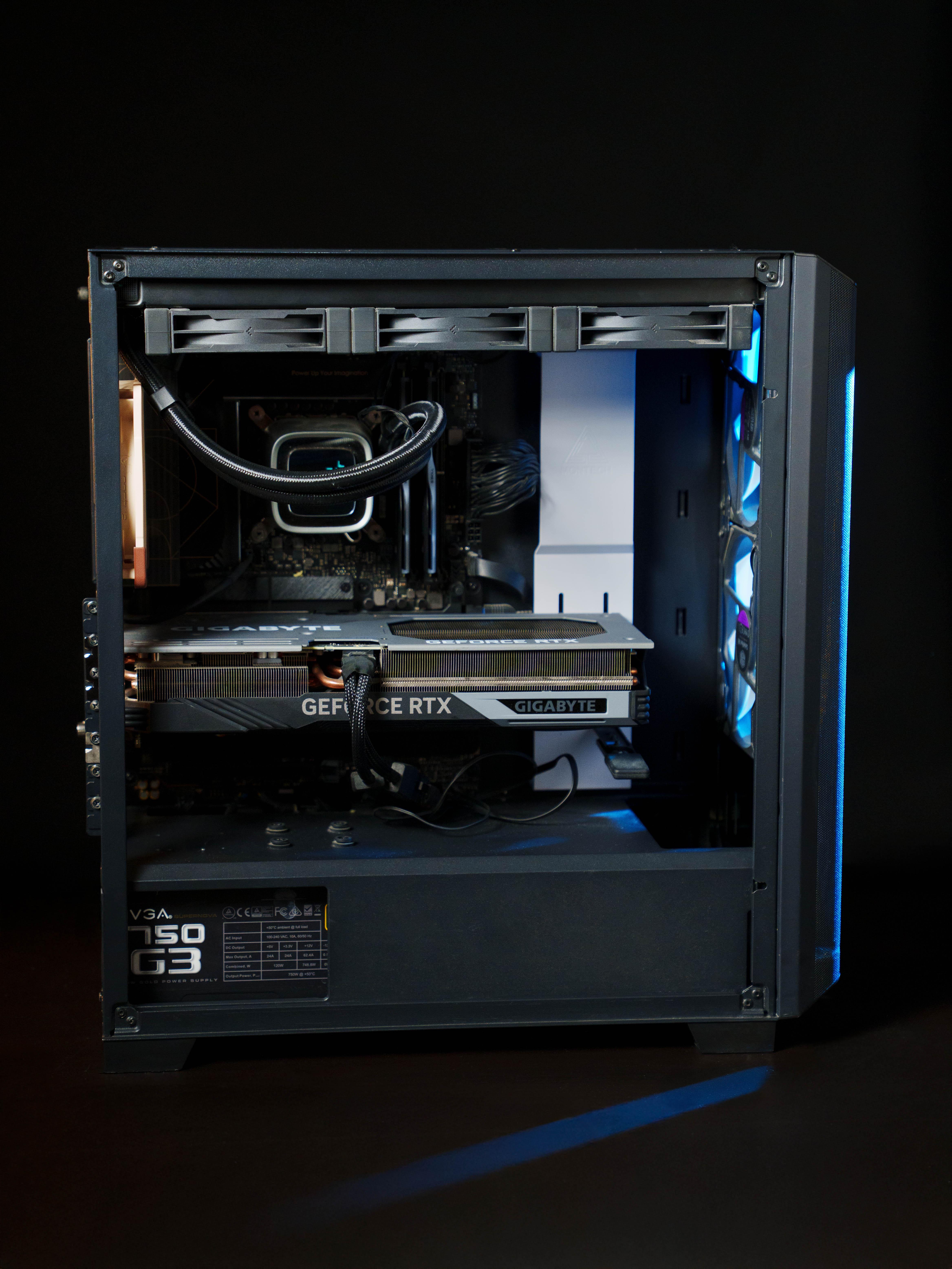 PC Alta Gama i9 13900K  RTX 4070 Ti Ideal edición 4K – Full Tower – Wi Foto 7305854-6.jpg