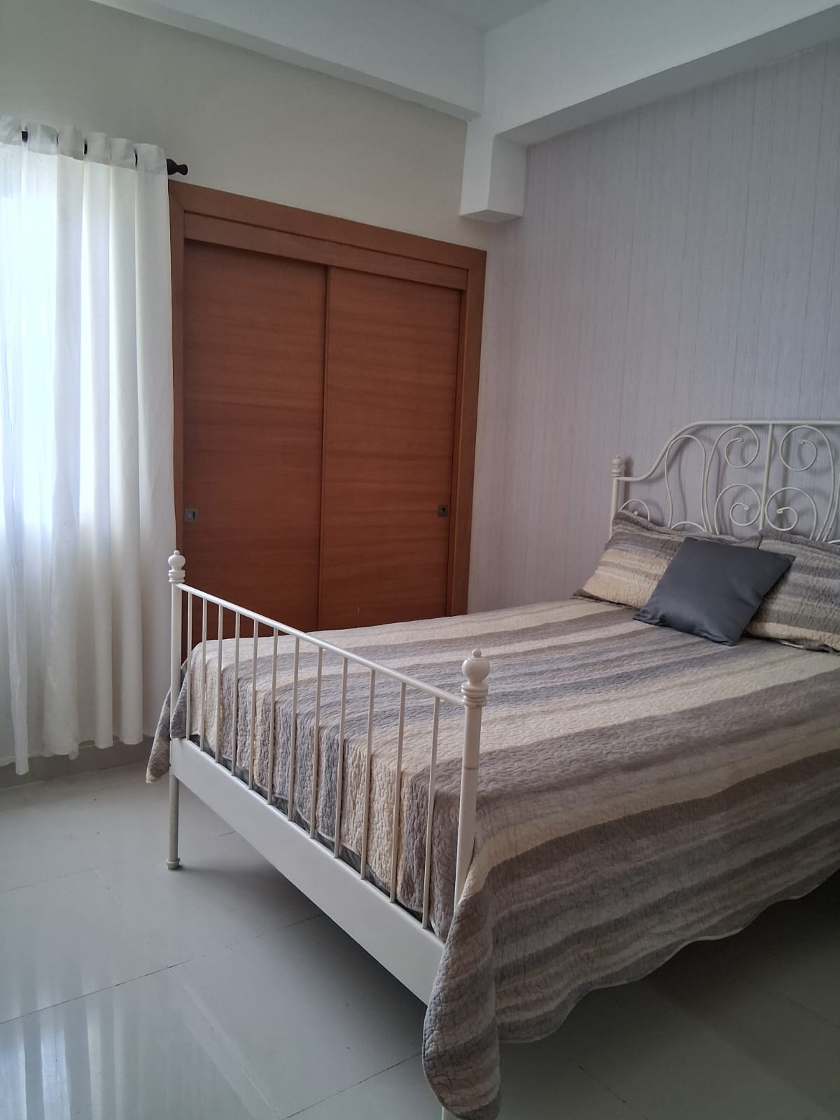 Apartamento amueblado en renta en Ensanche Paraíso Santo Domingo Foto 7305988-13.jpg