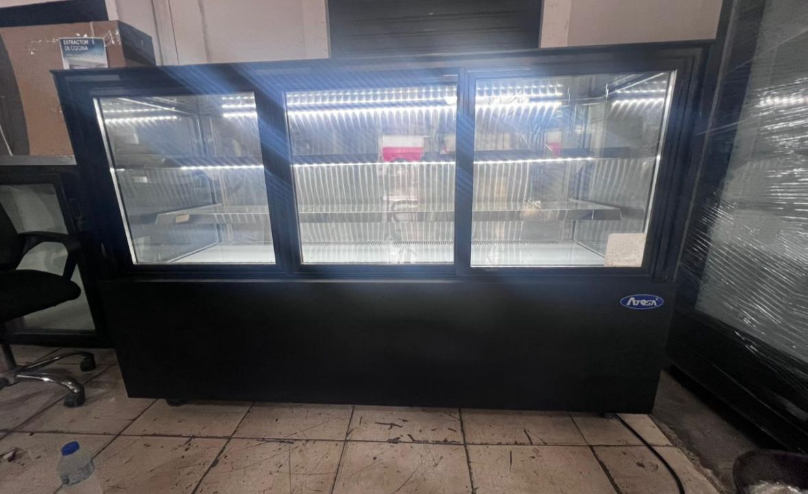 Vitrina refrigerada con envio y garantia. Foto 7306198-4.jpg