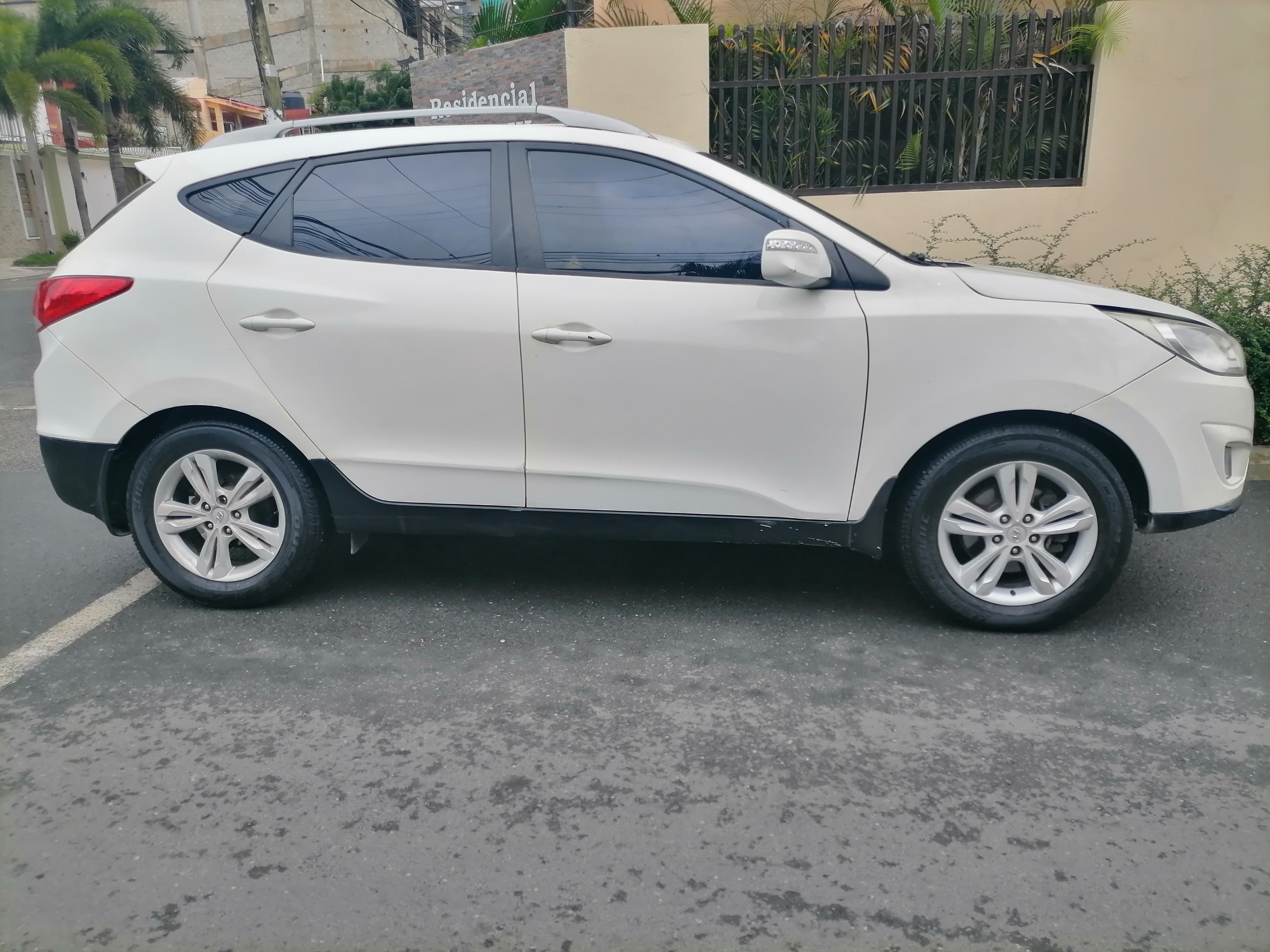 Vendo Hyundai Tucson 2012  Foto 7306238-4.jpg