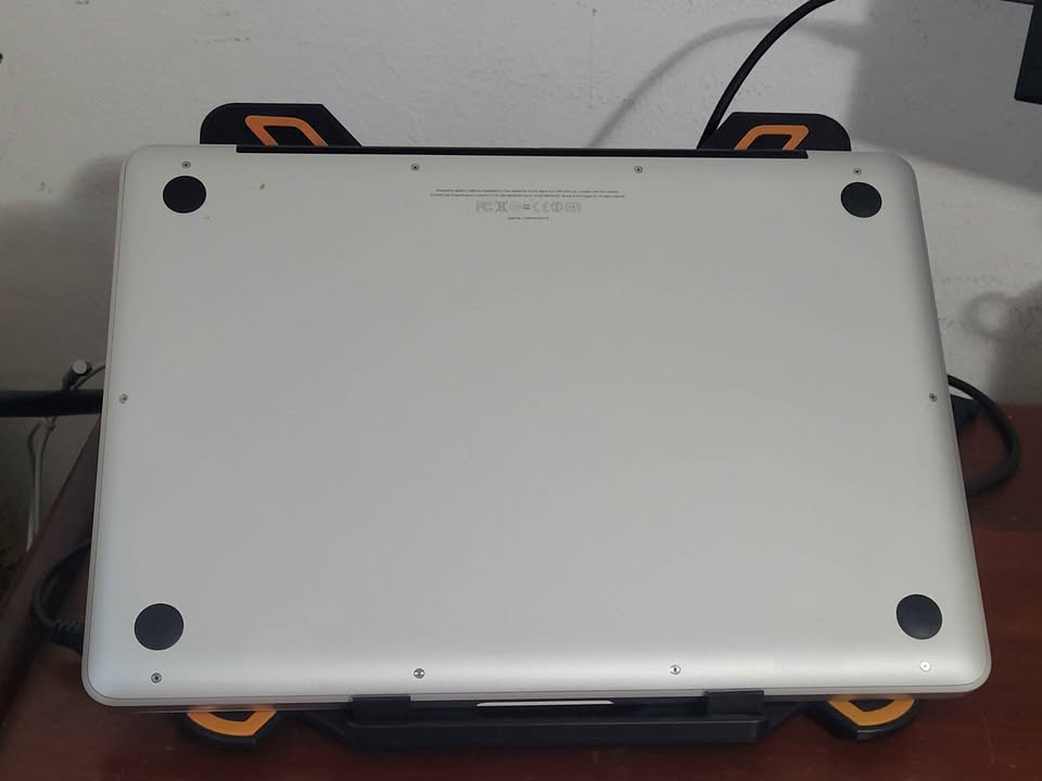 Vendo MacBook Pro Foto 7306244-5.jpg