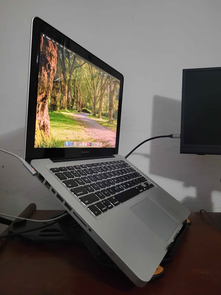 Vendo MacBook Pro Foto 7306244-6.jpg