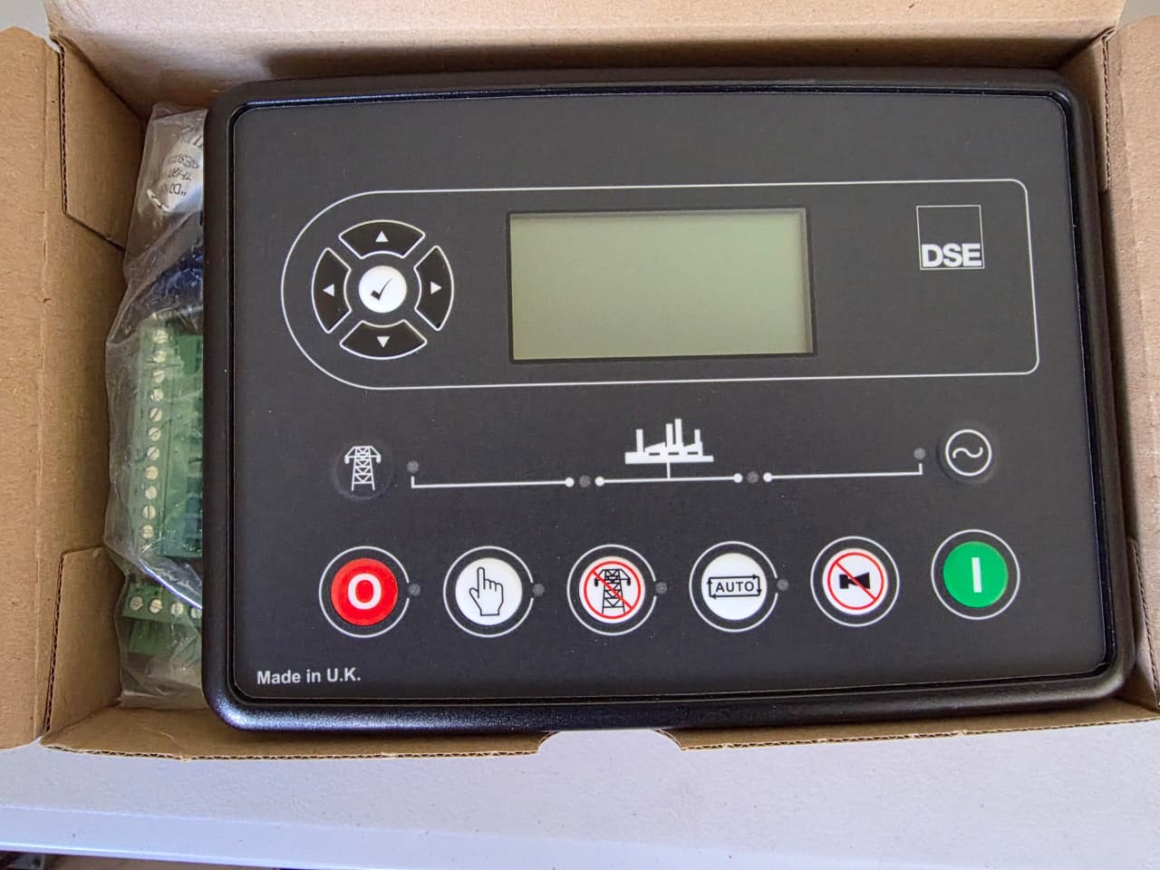 Computadora para plantas eléctricas marca DSE 6120 MKIII Foto 7306298-1.jpg
