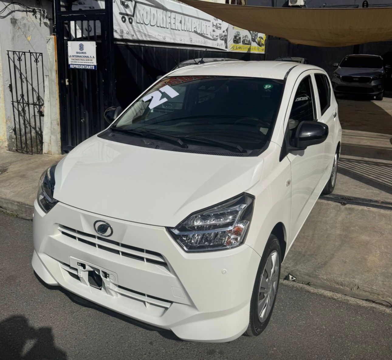 SE VENDE DAIHATSU MIRA 2021 – JAPONÉS Foto 7306300-9.jpg