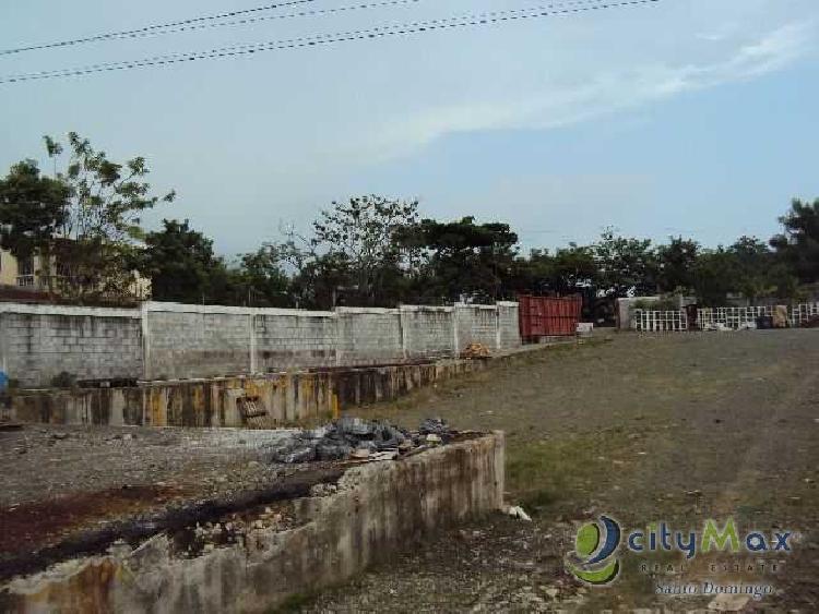 TERRENO COMERCIAL UBICADO EN LA AUTOPISTA DUARTE SANTO DOMINGO Foto 7306362-5.jpg