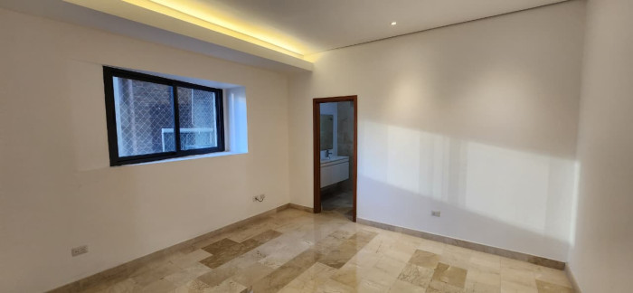 LUXURY APARTMENT FOR SALE – ENSANCHE NACO SANTO DOMINGO Foto 7306617-12.jpg