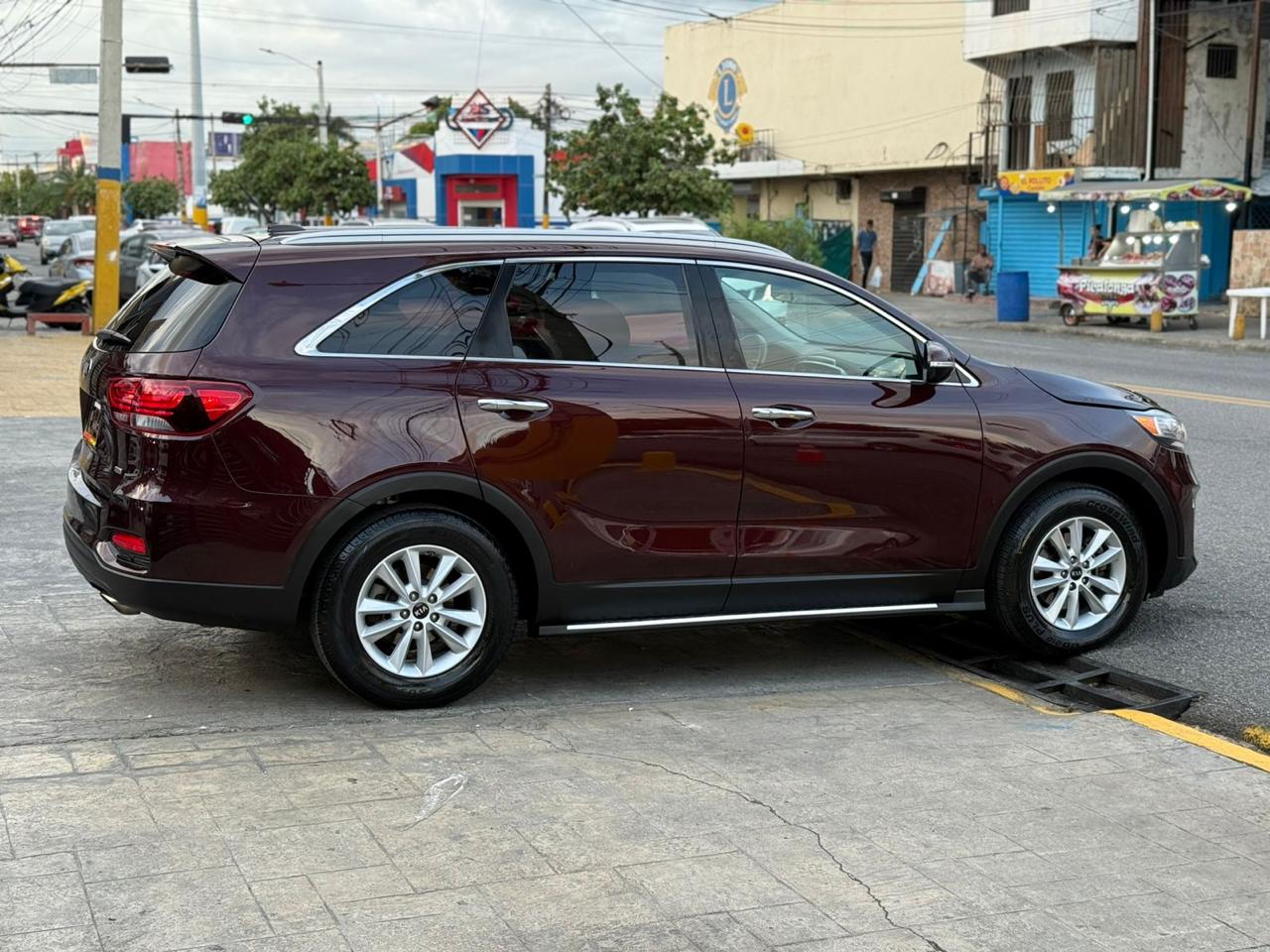 ???? ALQUILER DE VEHICULOS Jeppetas KIA-HYUNDAI-CHEVROLET/ Carros Kia  Foto 7306674-13.jpg