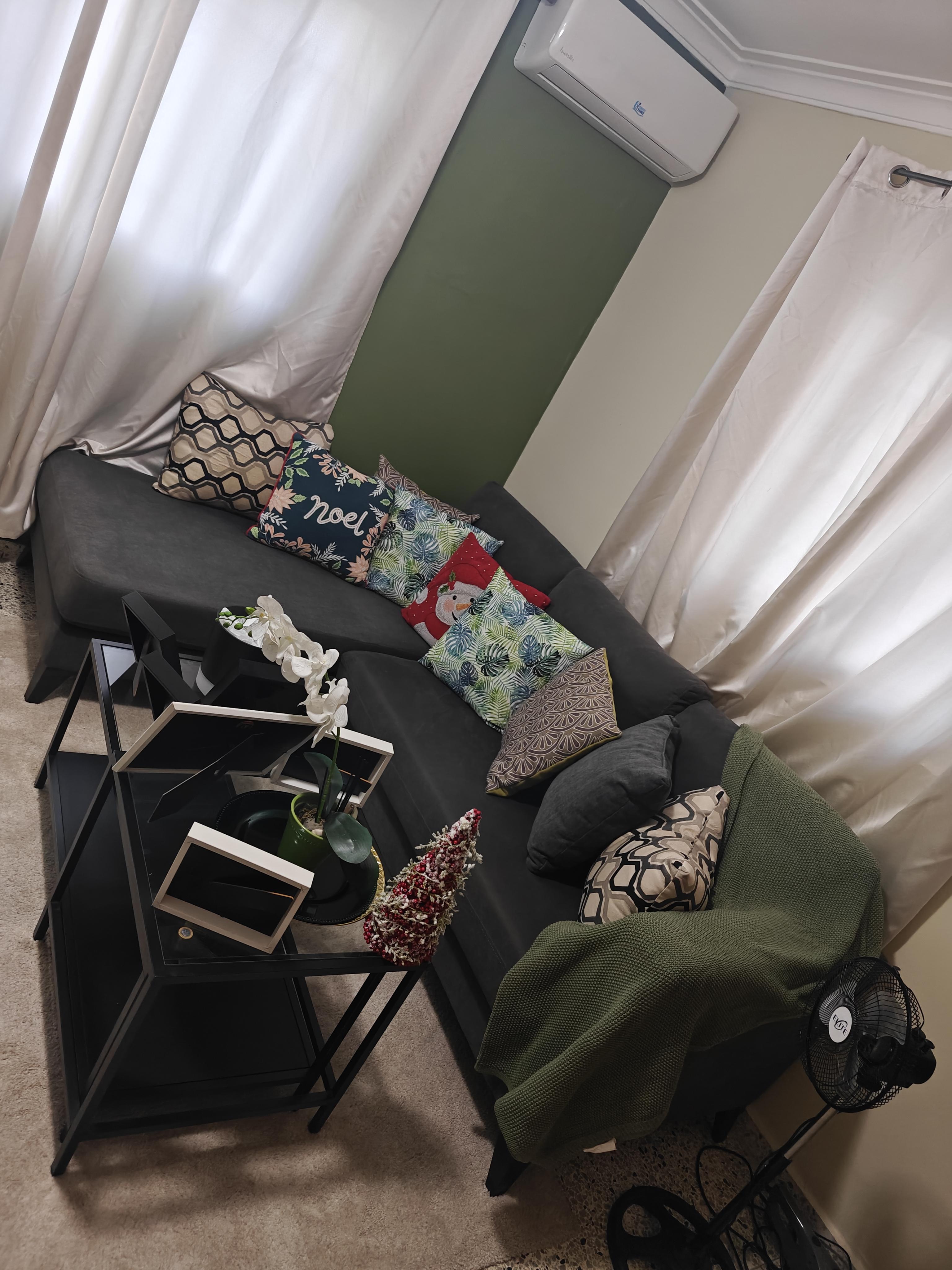 Mueble gris en L  Foto 7306678-2.jpg