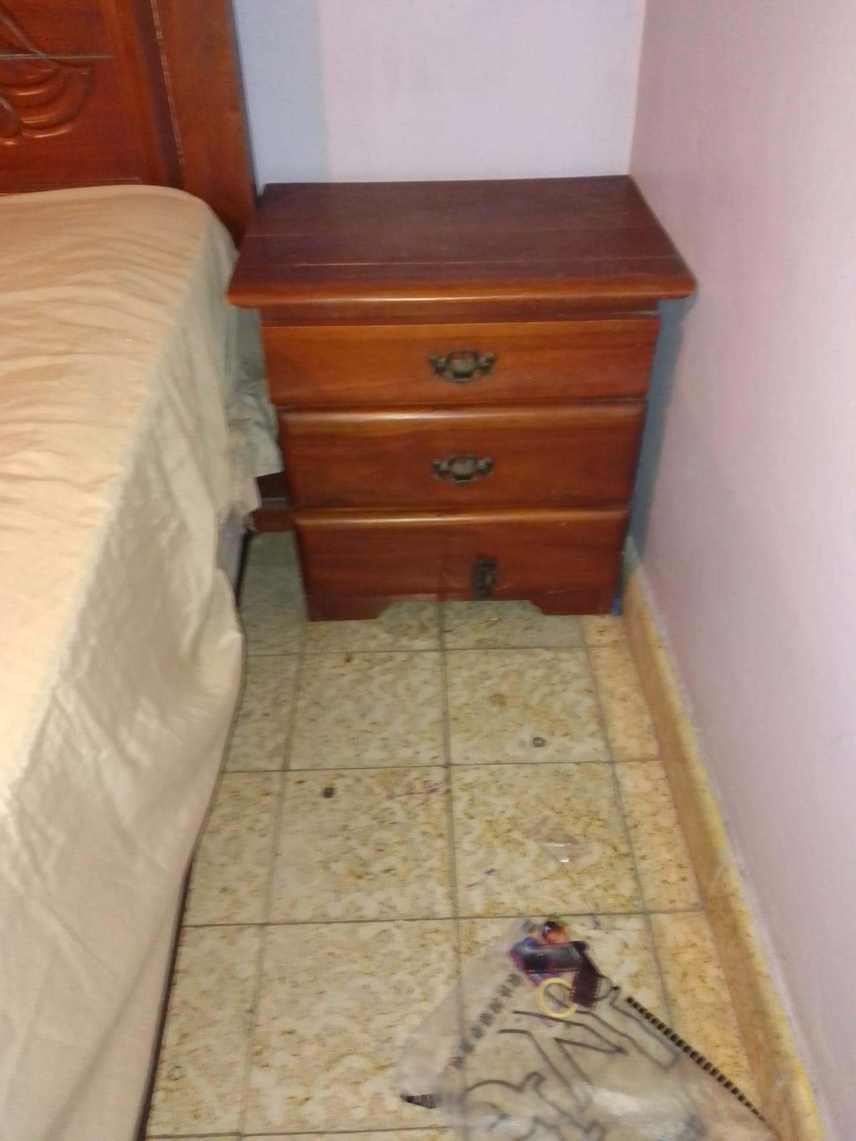 Juego de cuartohabitaciónaposento. En Caoba Centenaria Pura Foto 7306687-5.jpg
