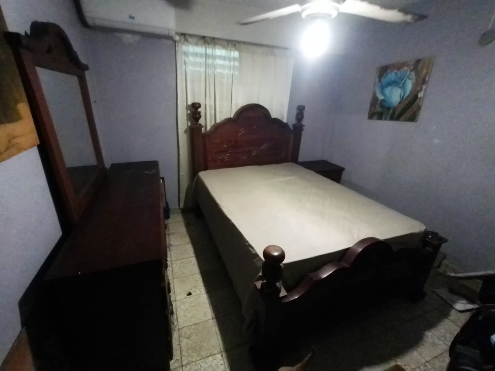 Juego de cuartohabitaciónaposento. En Caoba Centenaria Pura Foto 7306687-8.jpg