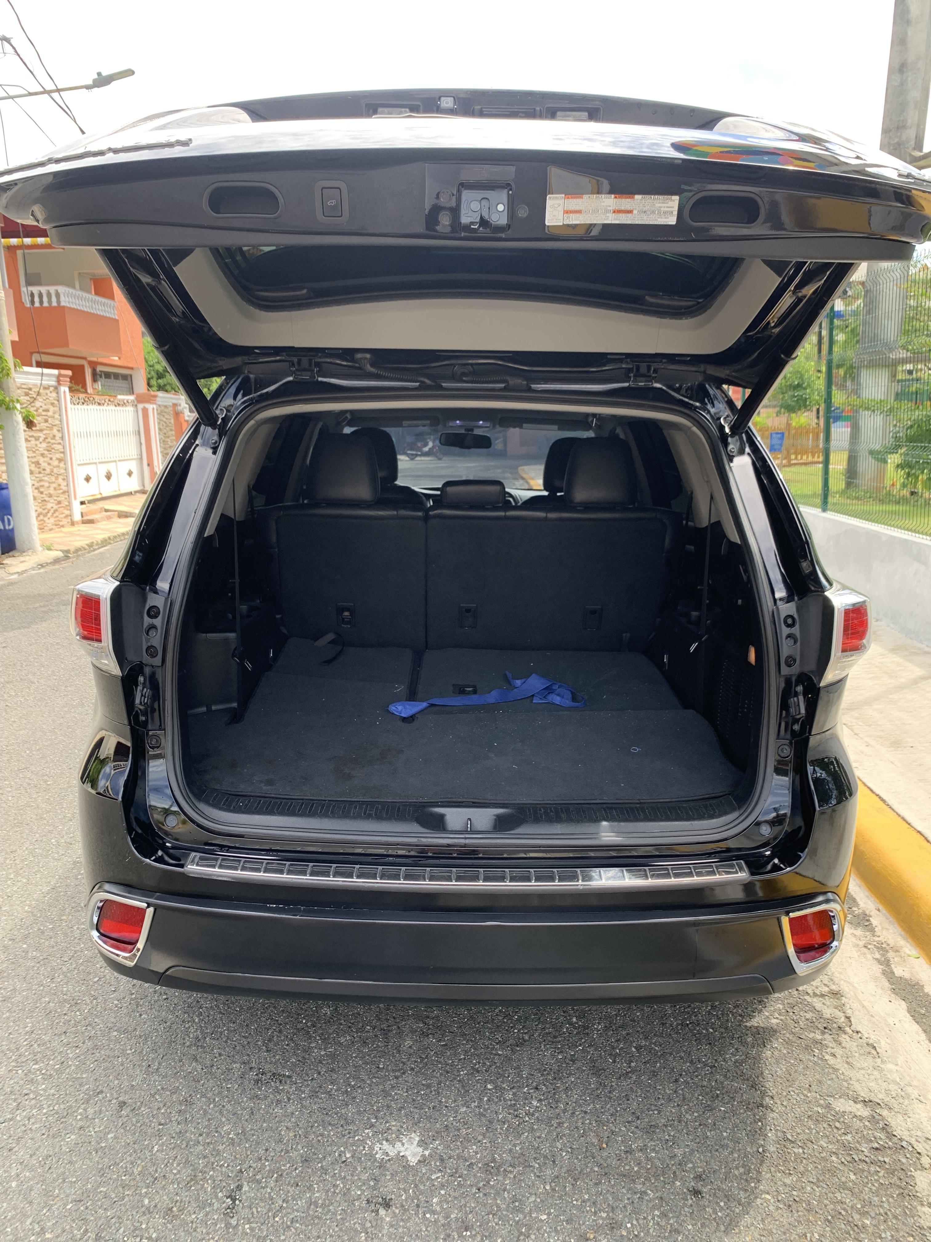 VENDO TOYOTA HIGHLANDER 2016 Foto 7306693-7.jpg
