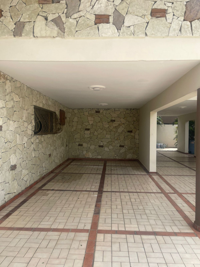 Casa en Alquiler – Ideal para Oficina o Negocio  Las Praderas Santo Do Foto 7306734-5.jpg