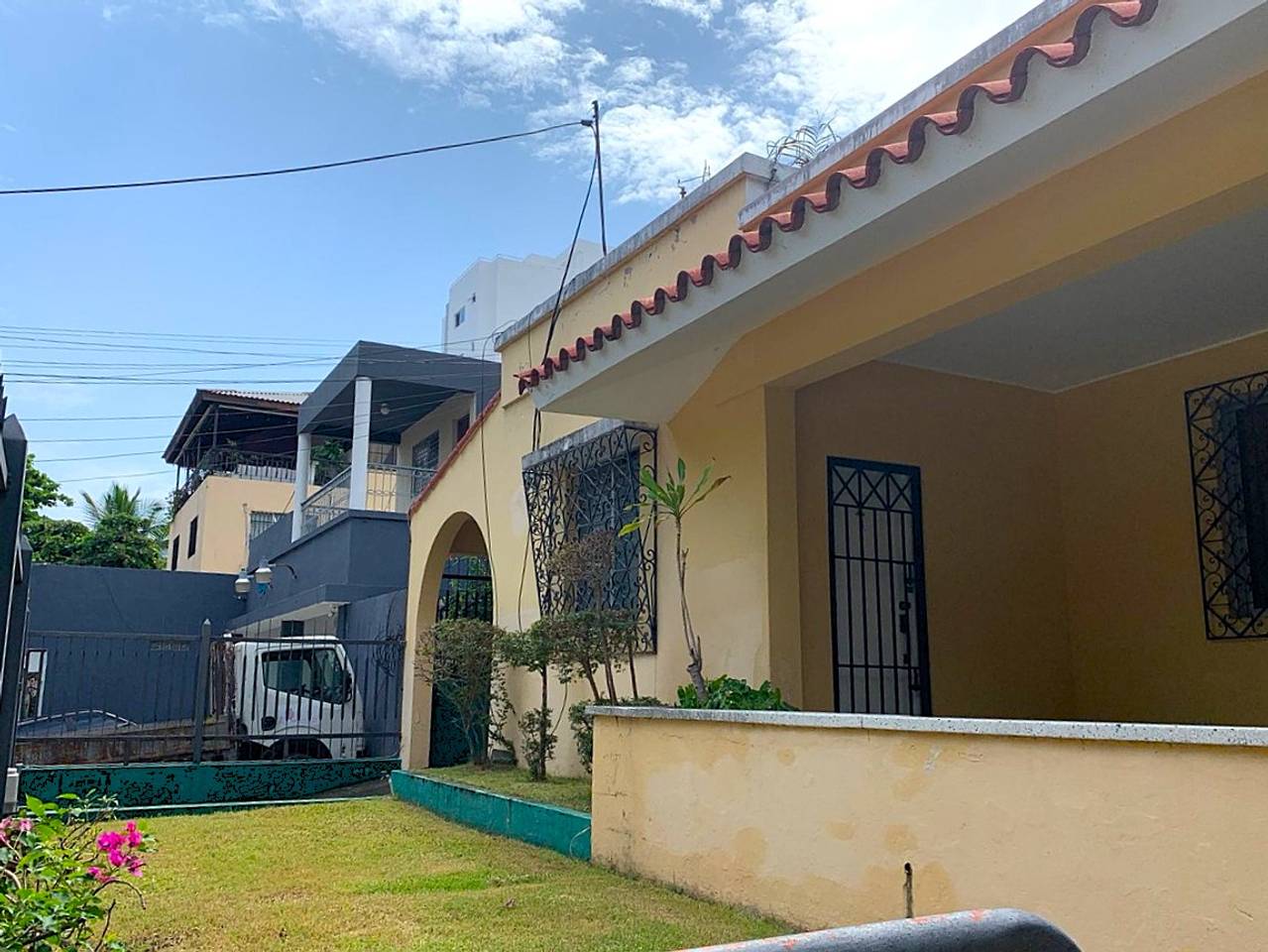  V01-VC-1171 VENTA CASA - GAZCUE Foto 7306740-5.jpg