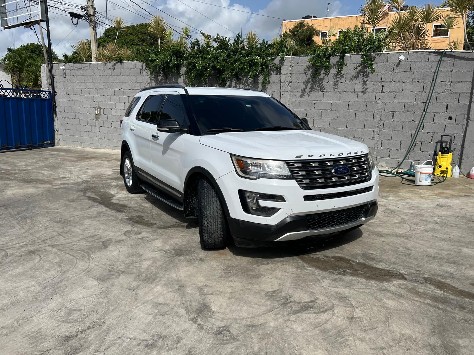 FORD EXPLORED BLANCA 2016 Foto 7306757-3.jpg