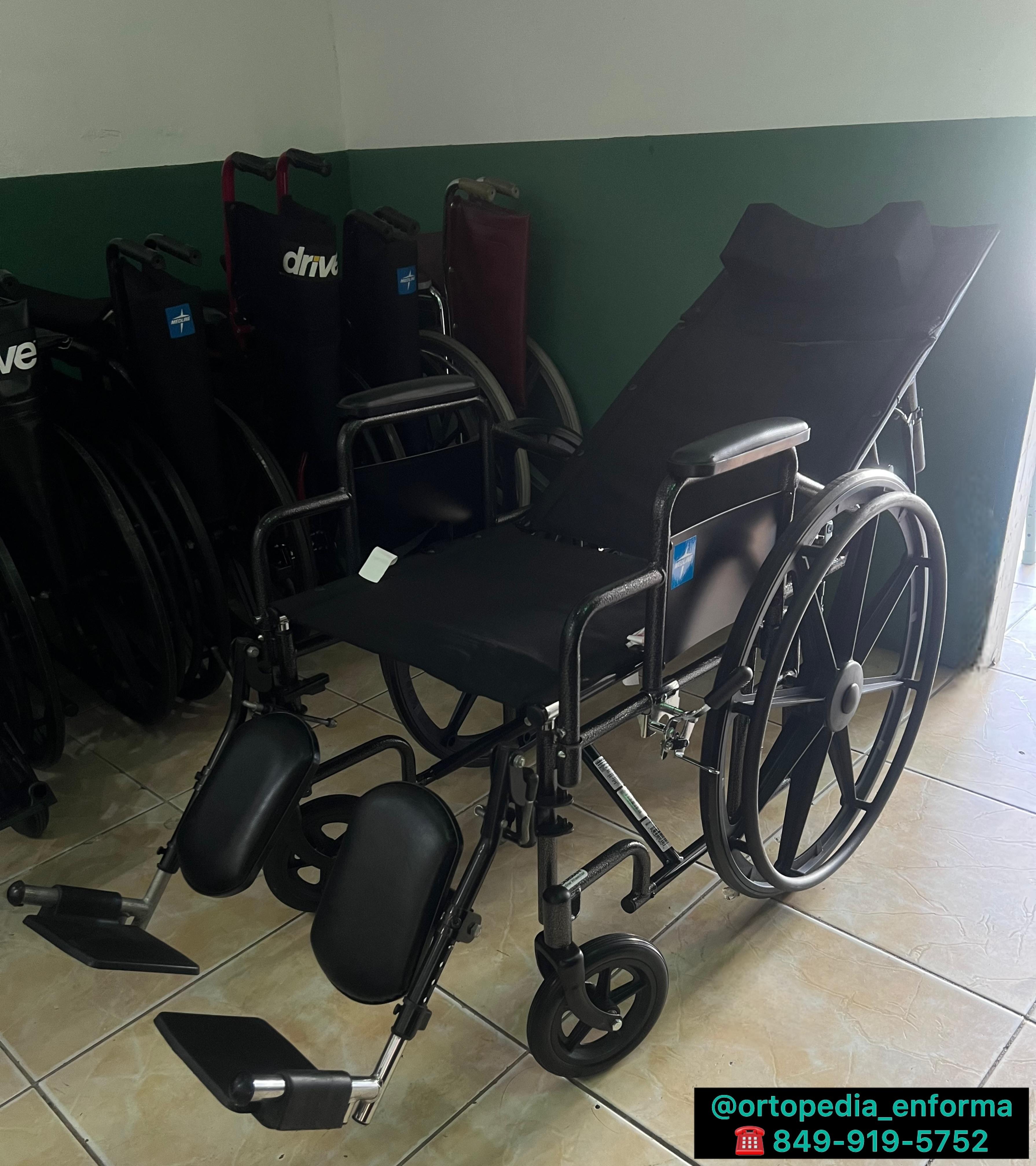 Silla de rueda reclinable Foto 7306813-3.jpg