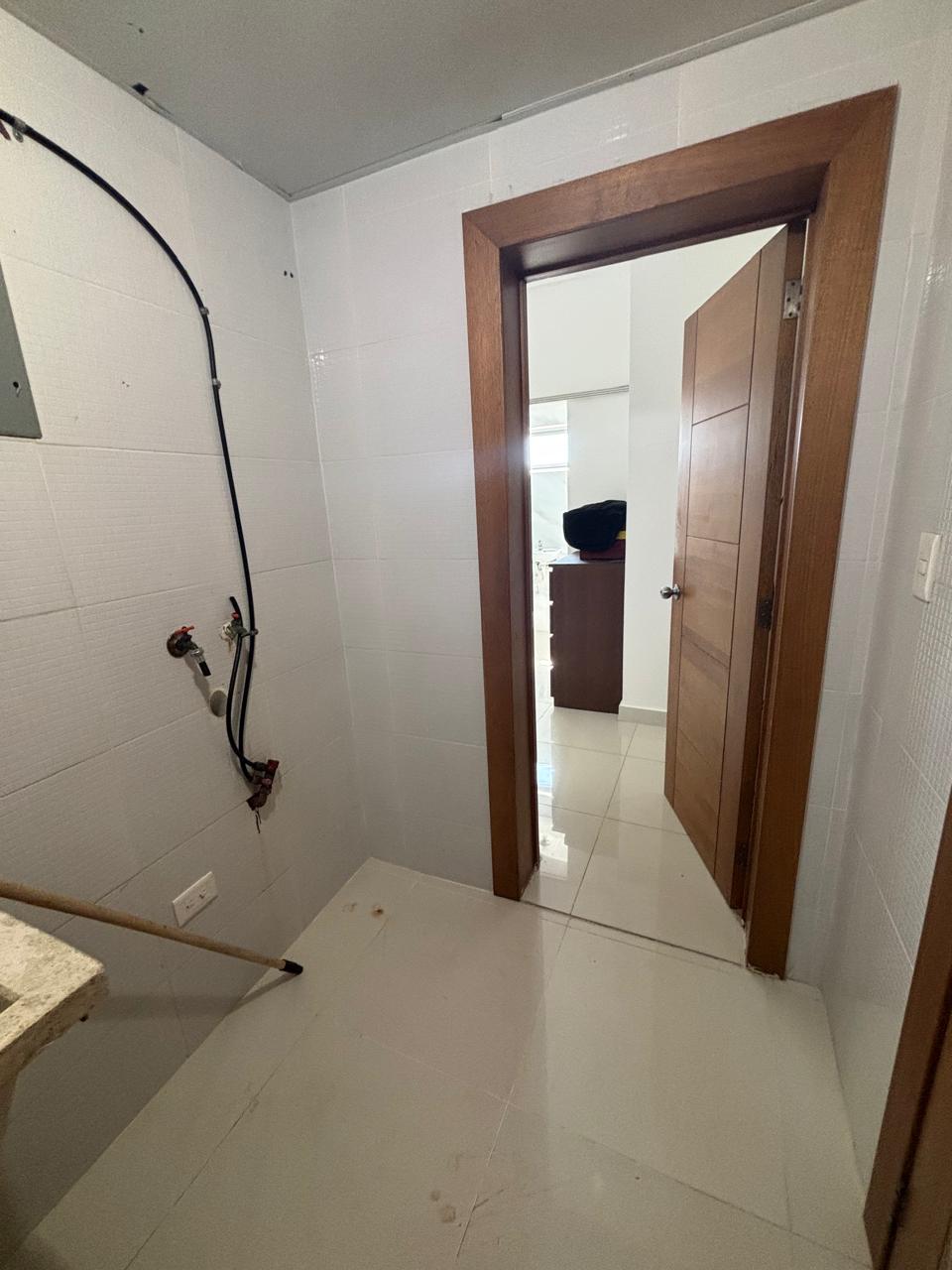 Apartamento en Renta en Bella Vista Santo Domingo Foto 7306820-6.jpg