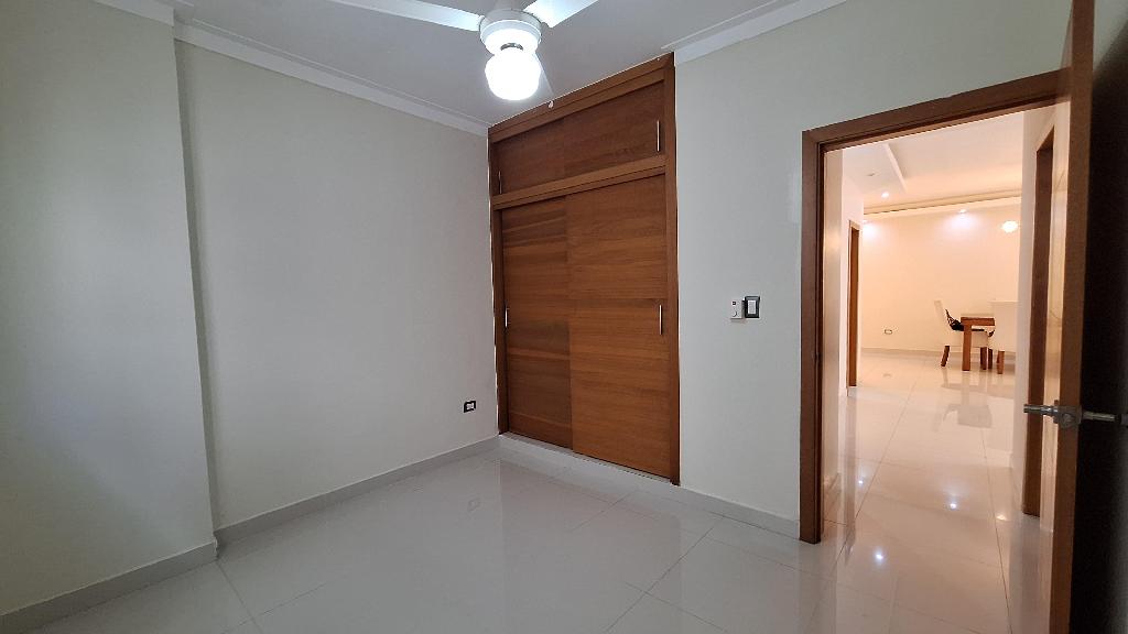 Gran Oportunidad  Apartamento 3 Habitaciones en Bella Vista  139 m  2  Foto 7306834-11.jpg