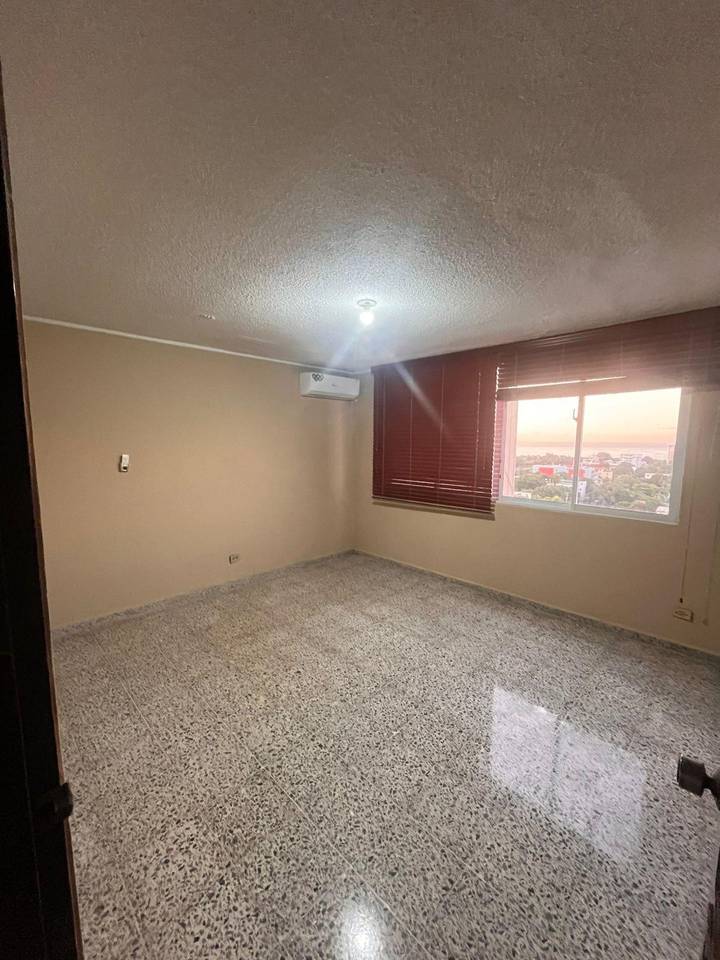 V01-AA-1438 ALQUILER DE APARTAMENTO -GAZCUE Foto 7306850-13.jpg