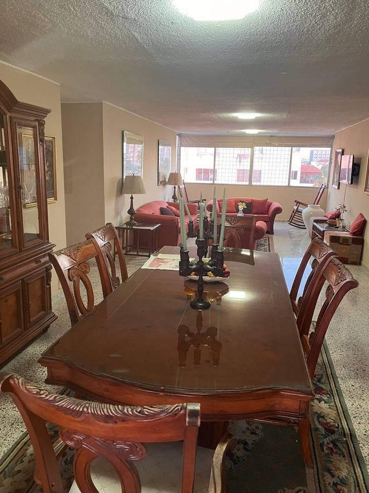 V01-AA-1438 ALQUILER DE APARTAMENTO -GAZCUE Foto 7306850-6.jpg