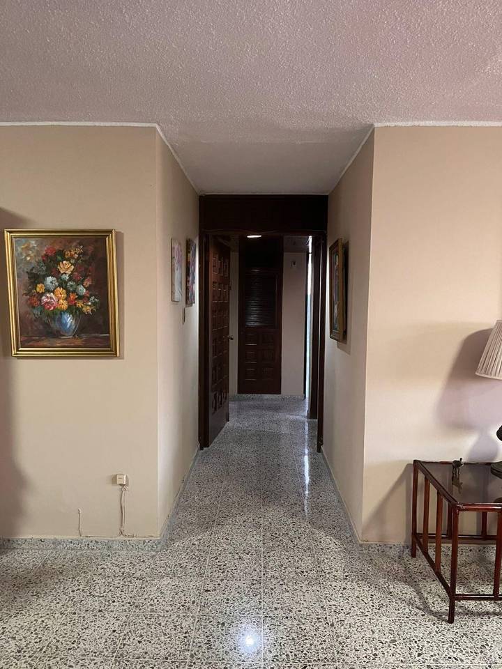 V01-AA-1438 ALQUILER DE APARTAMENTO -GAZCUE Foto 7306850-8.jpg