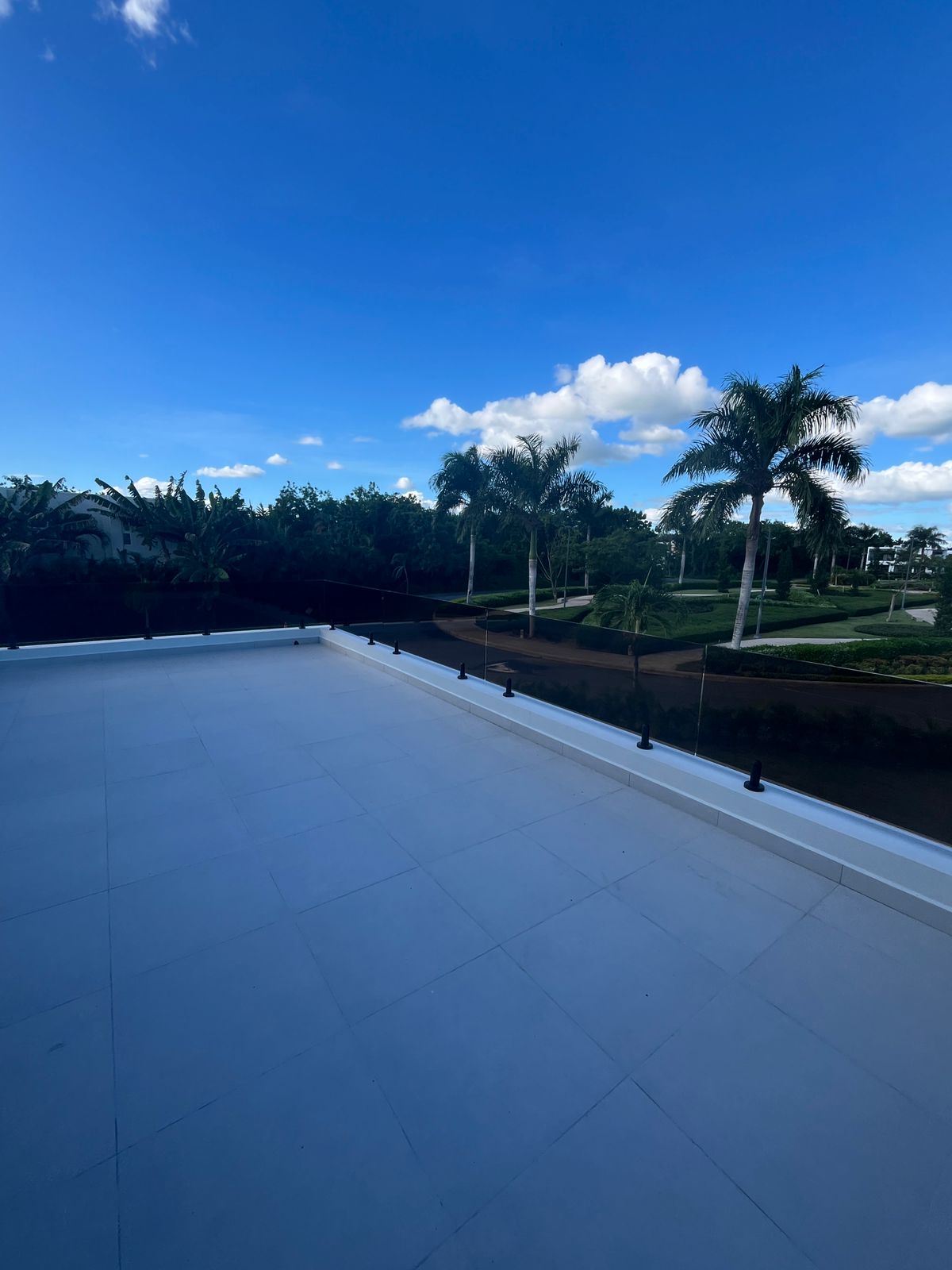 Vendo hermosa villa en Playa Nueva Romana  Foto 7306892-3.jpg